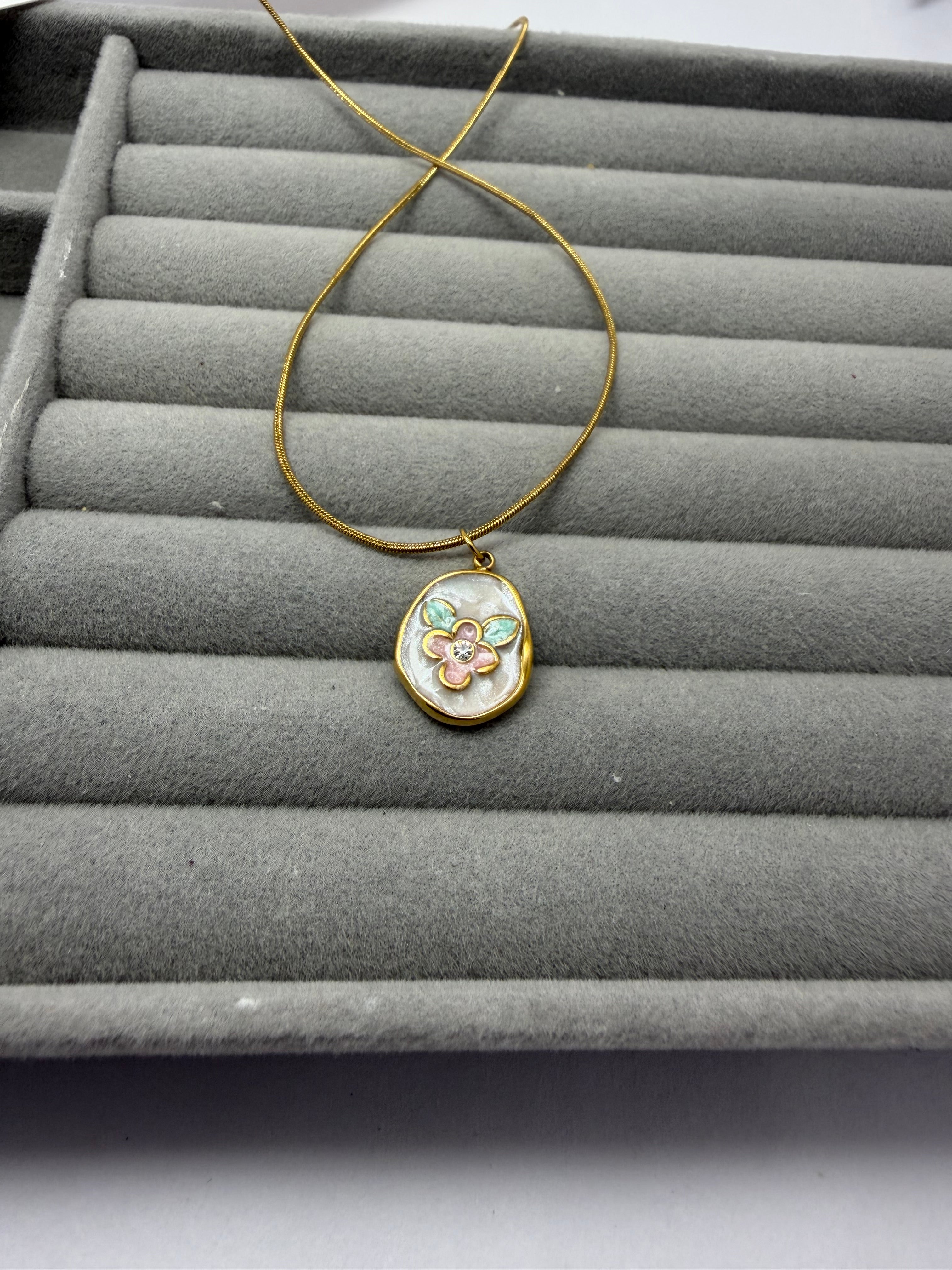 Petal Shimmer Necklace