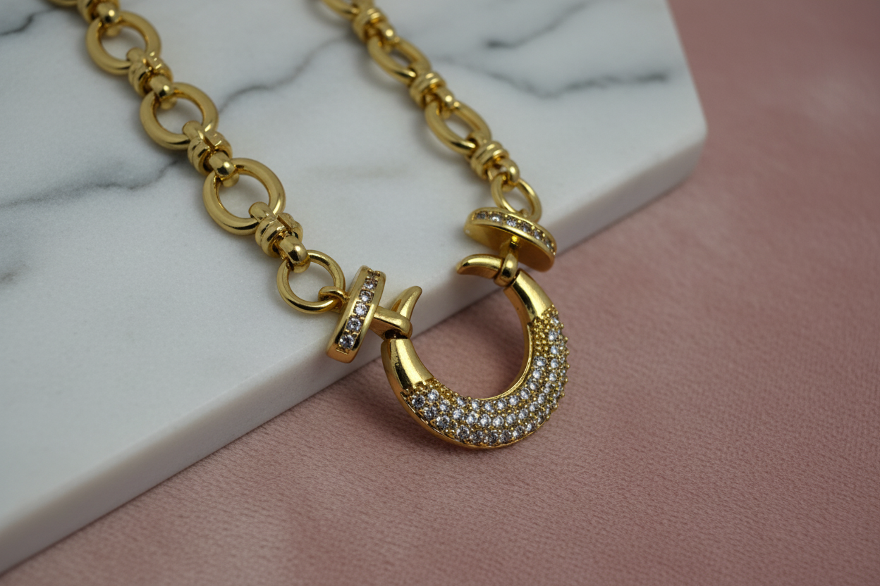 Horse-shoe Necklace