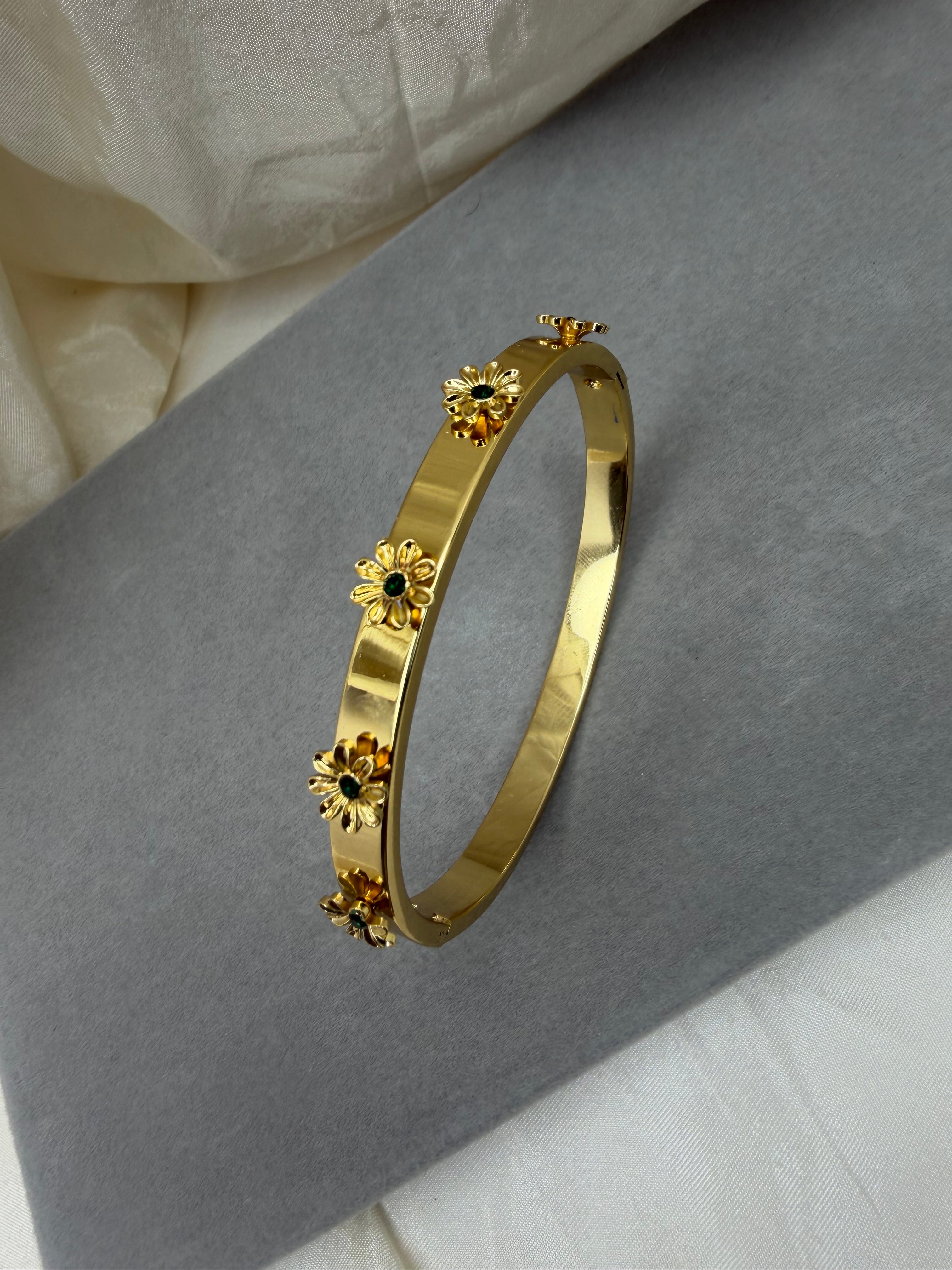 Panna Phool Bangle