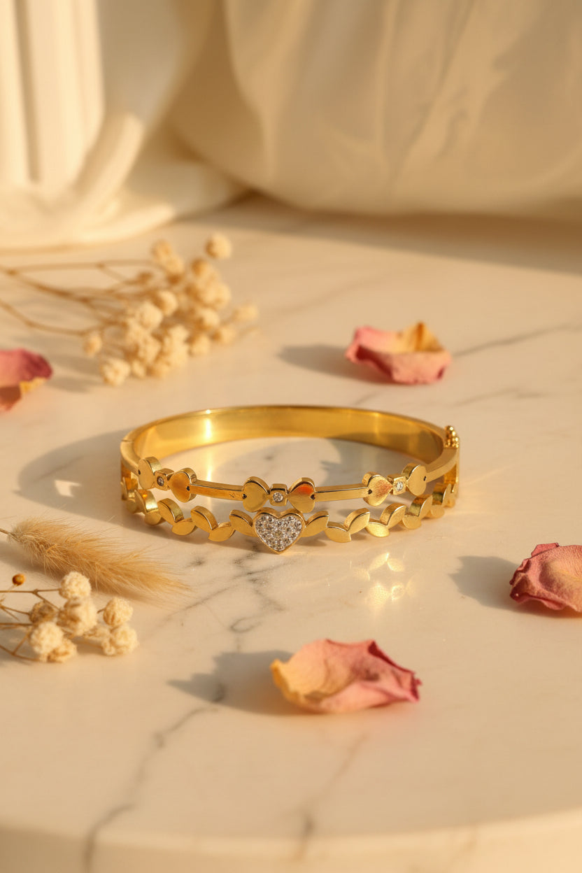 Heartvine Bangle