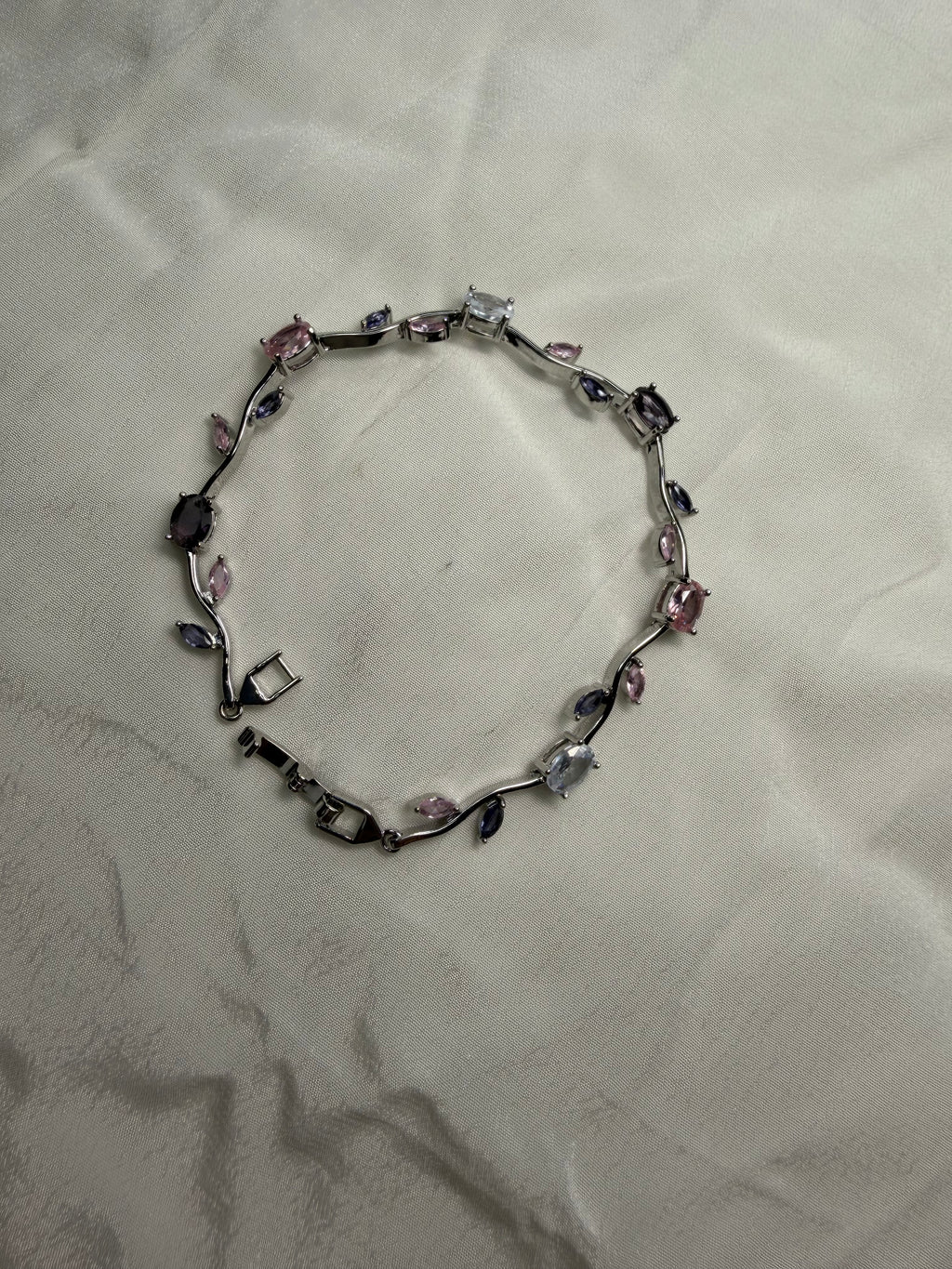 Tulip Bracelet