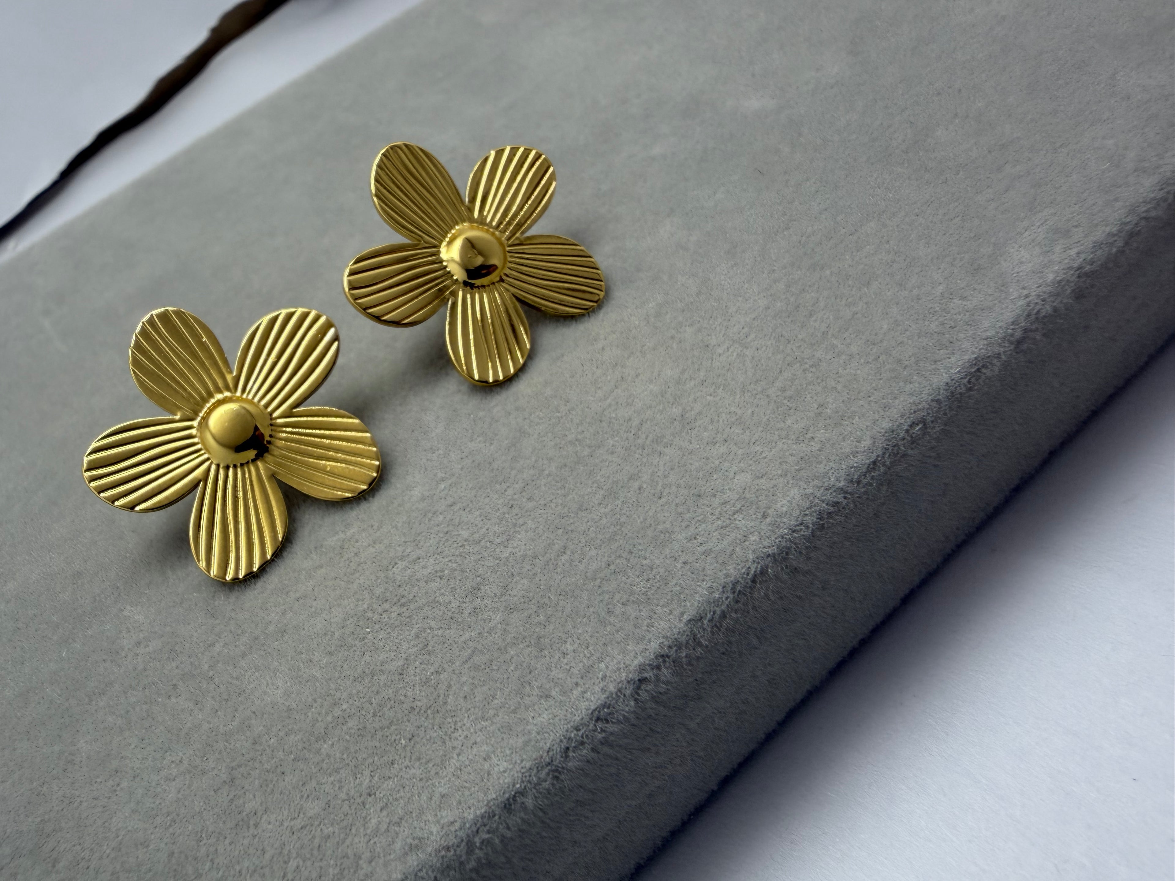 Flower Stud Earrings