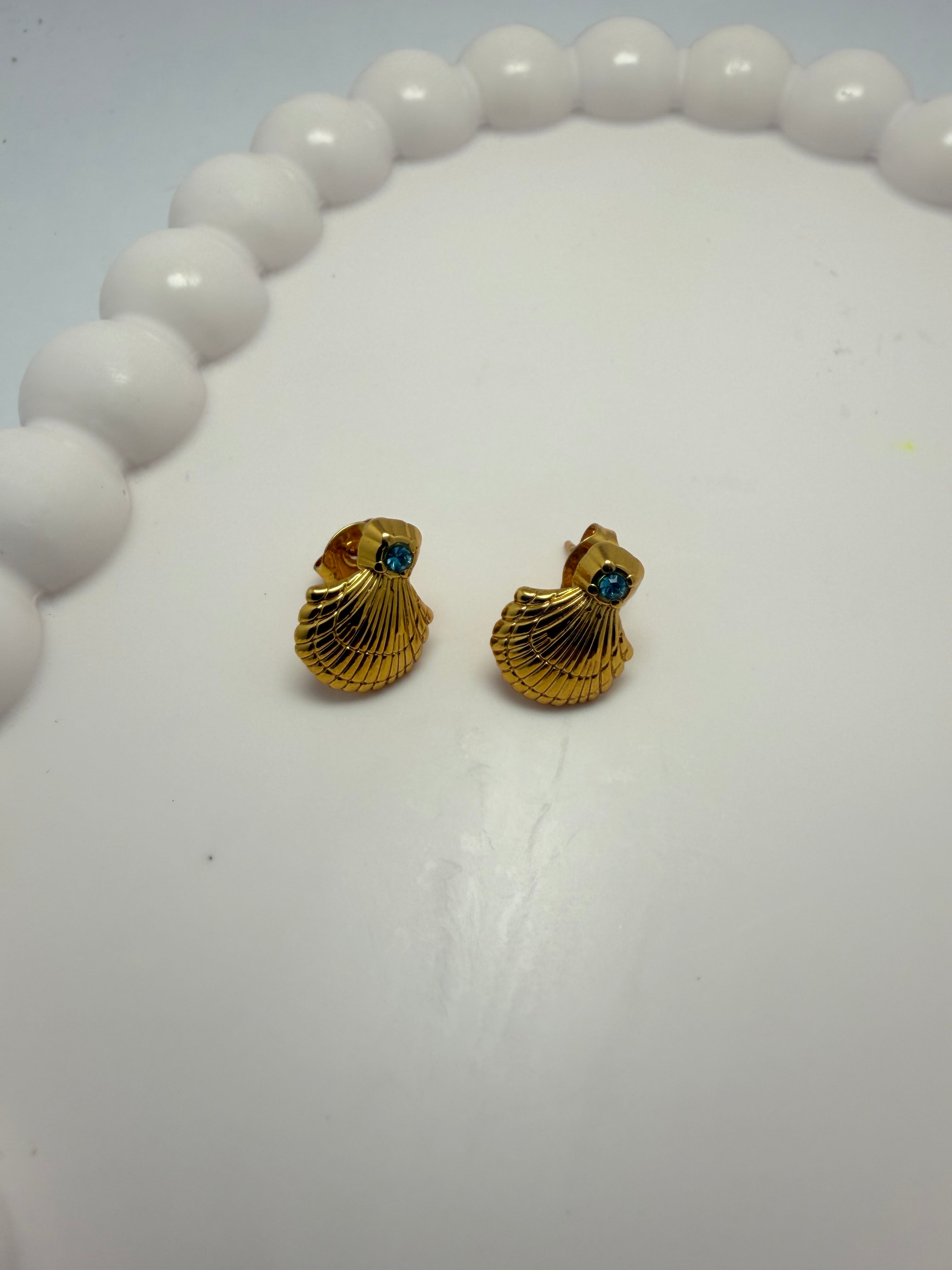 Seashell Glimmer Studs