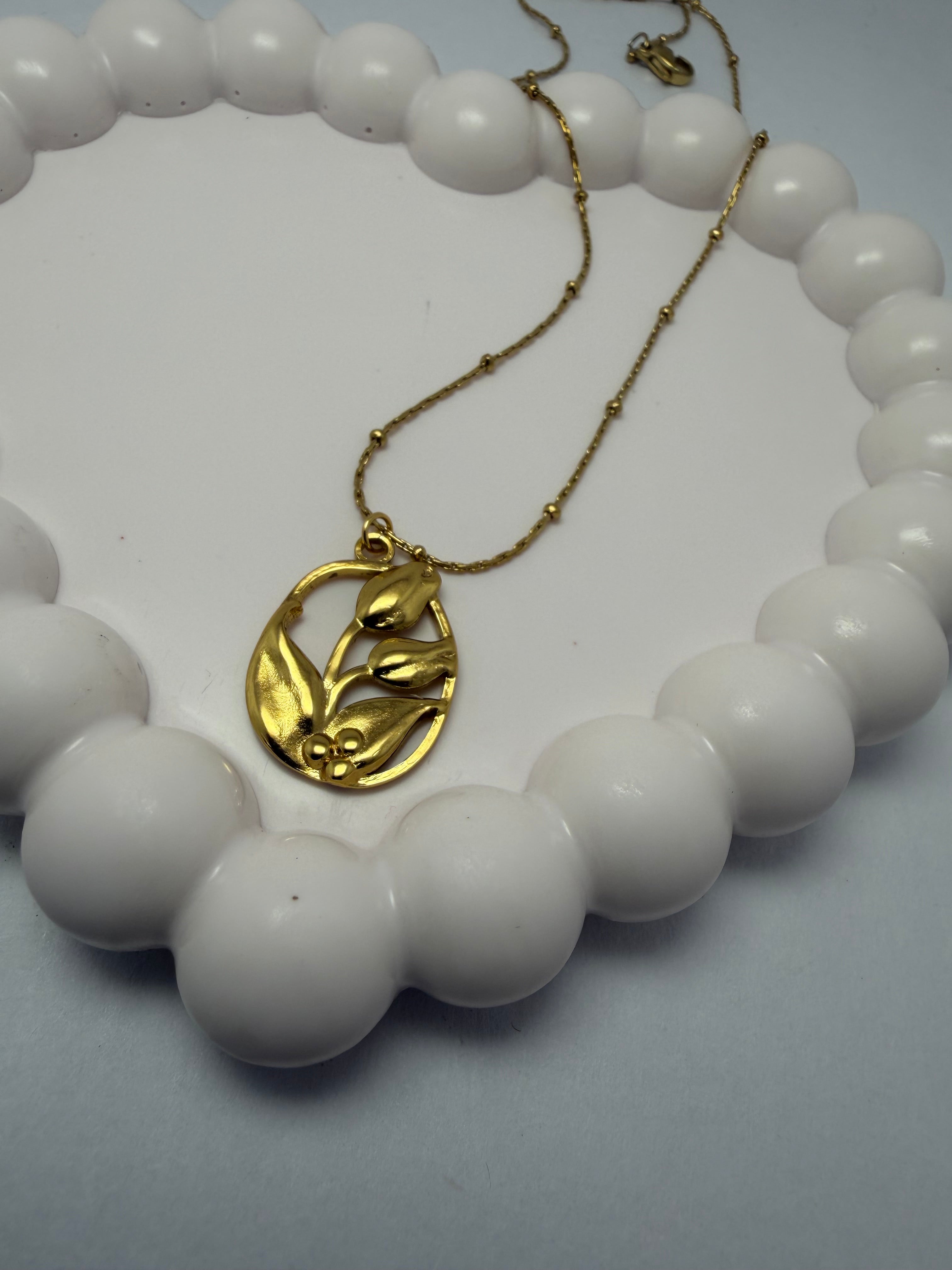 Golden Bloom Necklace