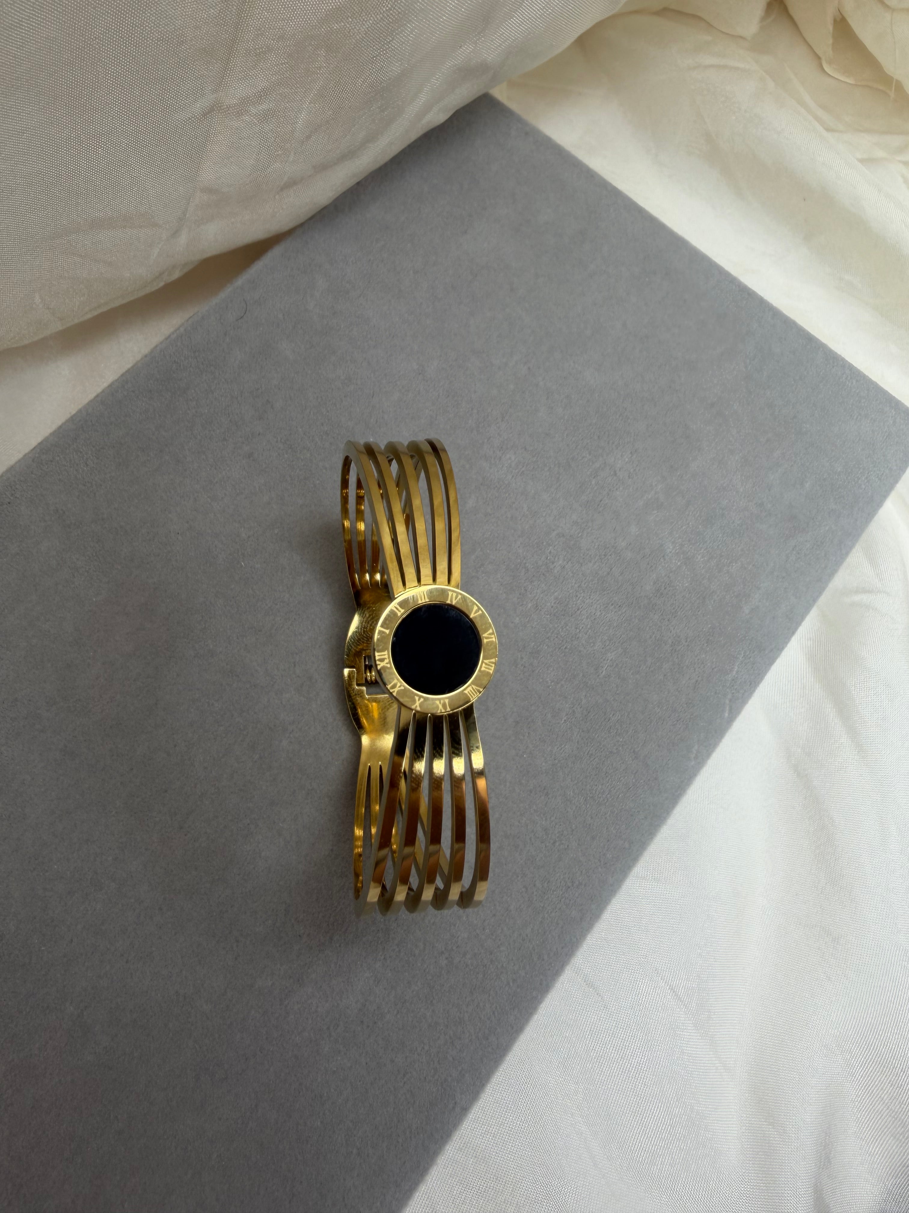 Roman Orbit Bangle