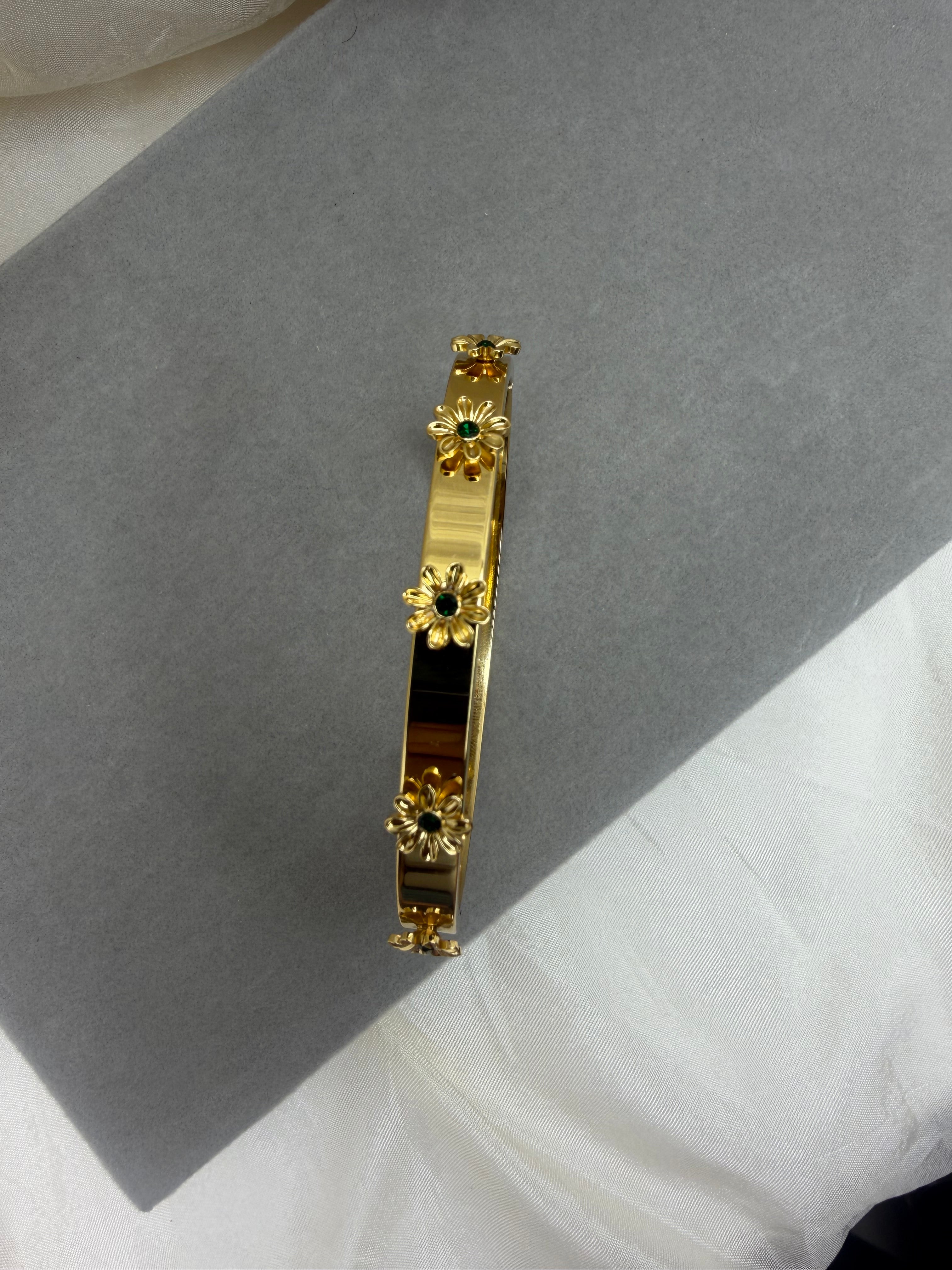 Panna Phool Bangle