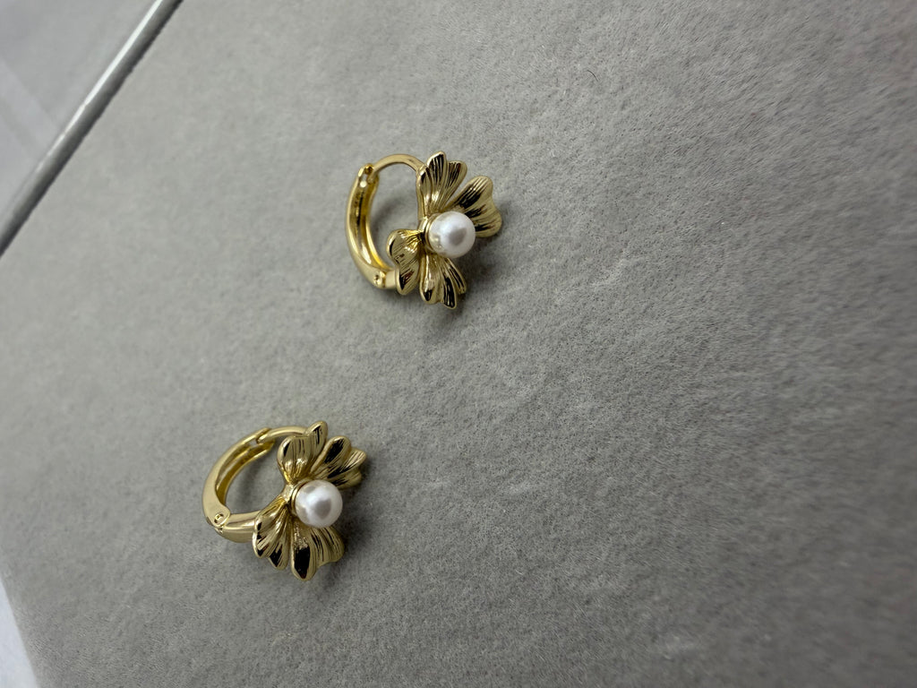 Petal Pearl Hoop Earrings
