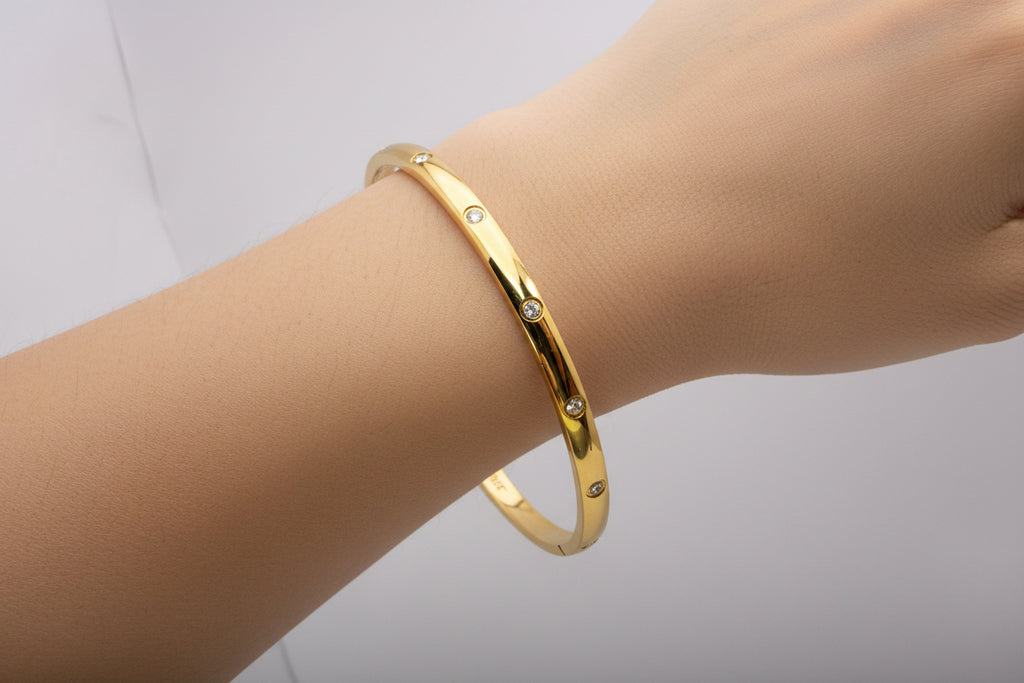 Dazzle Dot Bracelet
