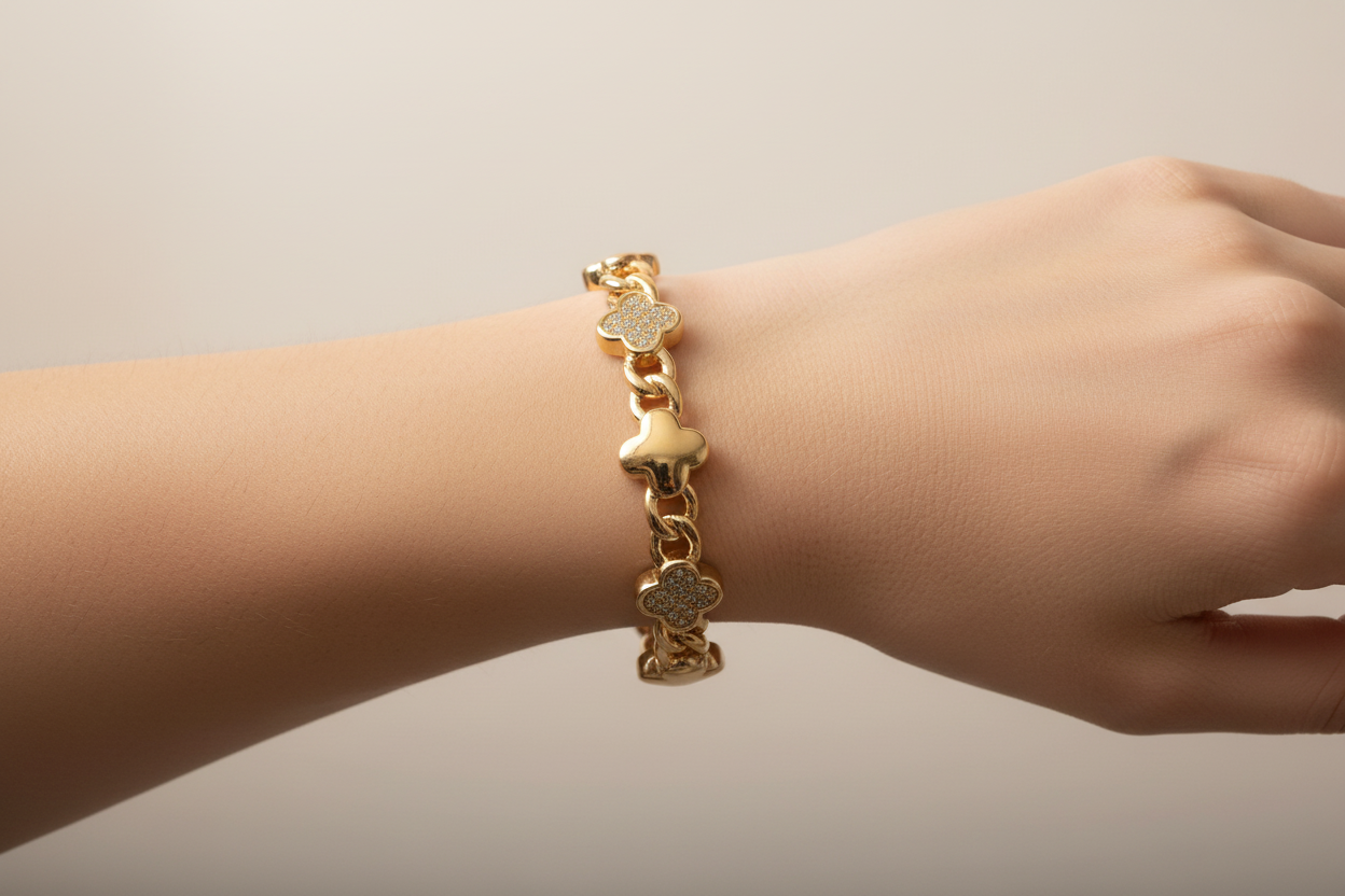 Clover Bloom Bangle Bracelet
