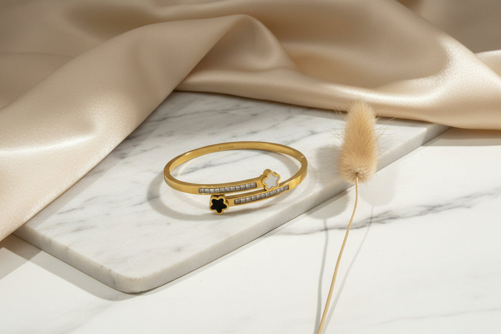 Twin Star Bangle Bracelet