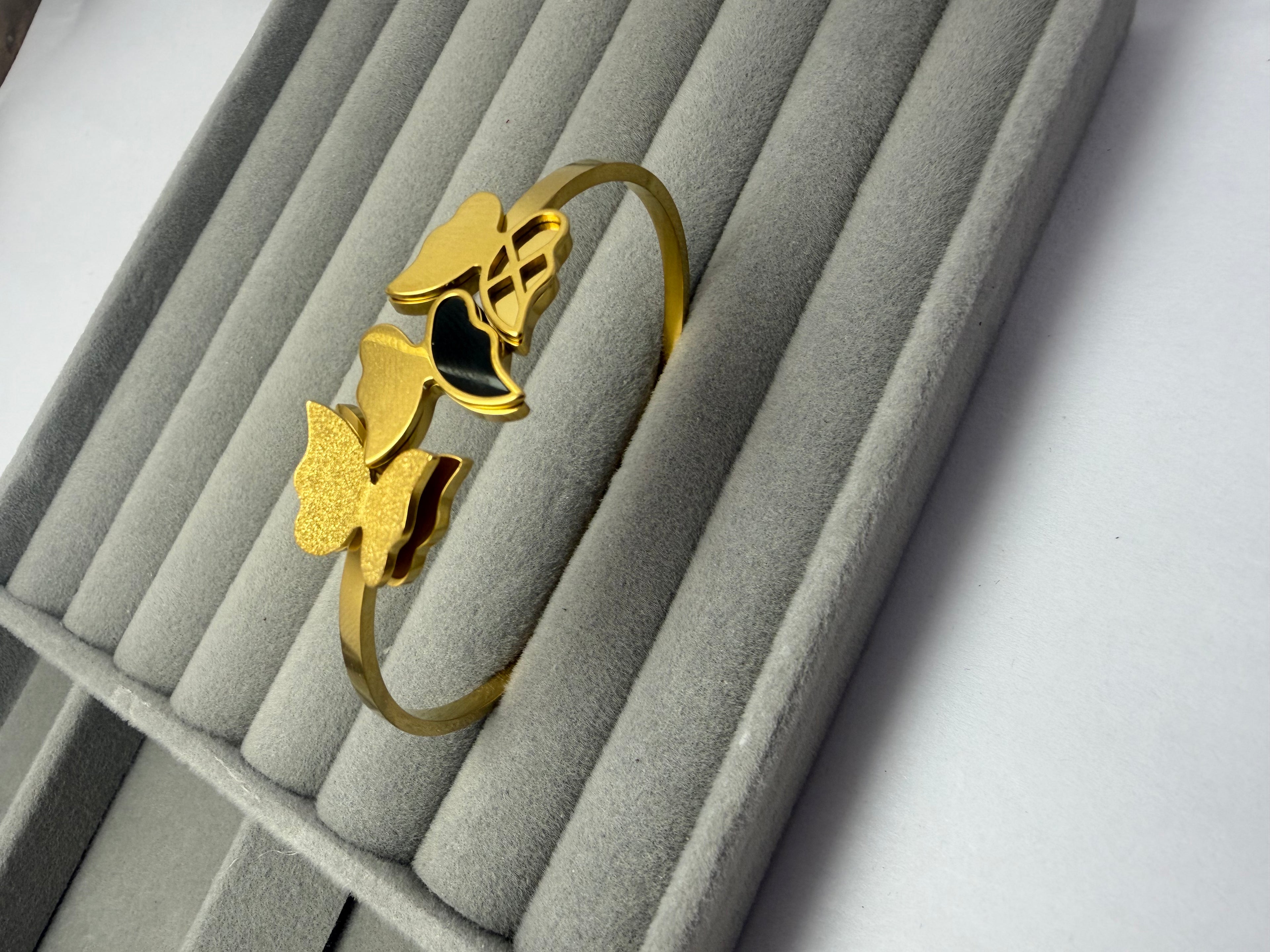 The Golden Flutter bracelet