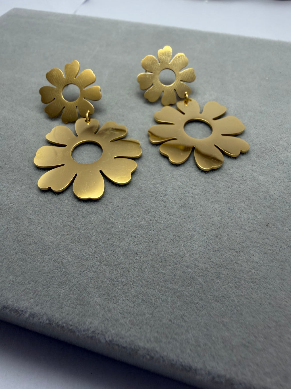 Daisy Chain Earrings