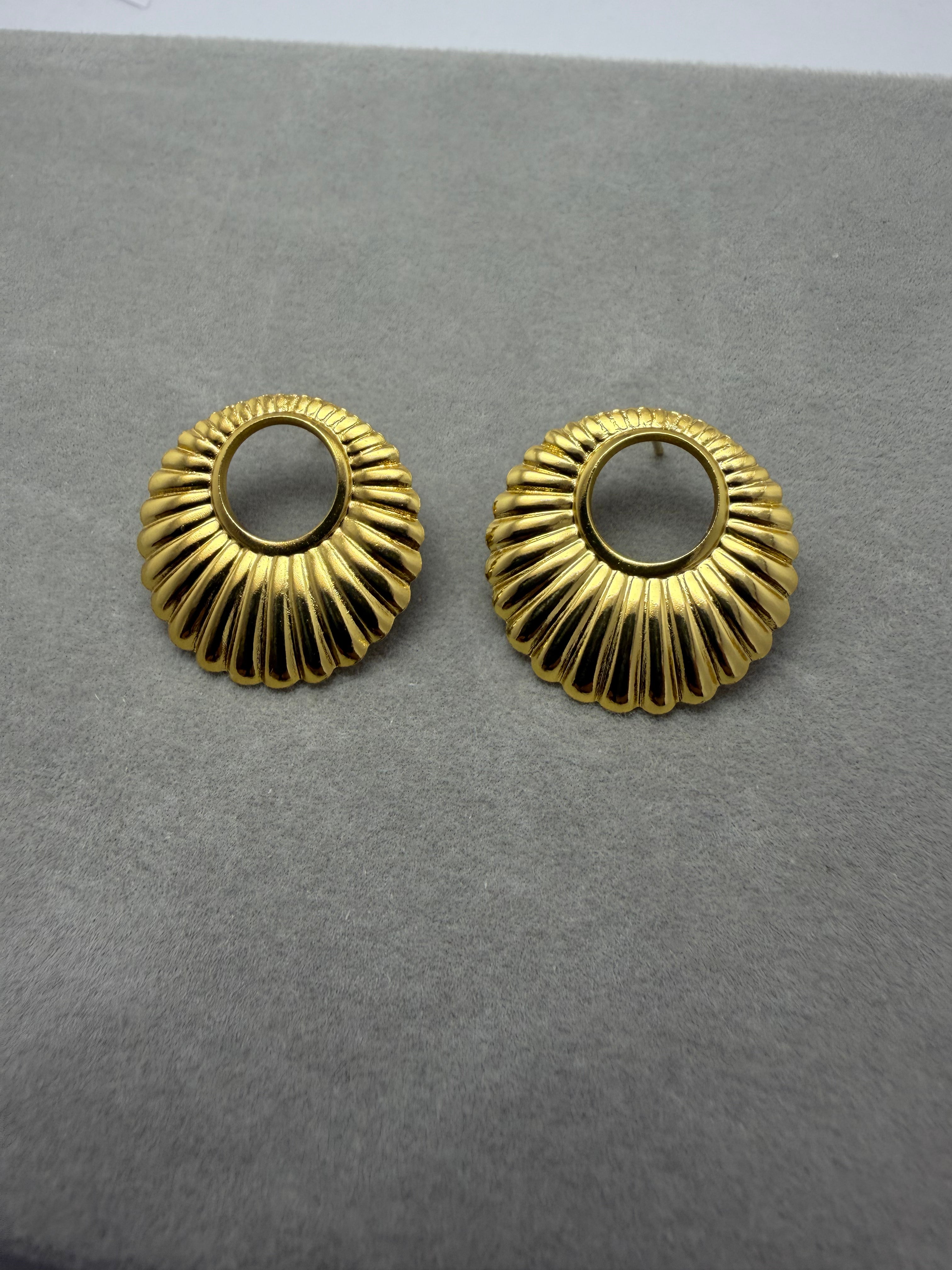 Disc Earrings