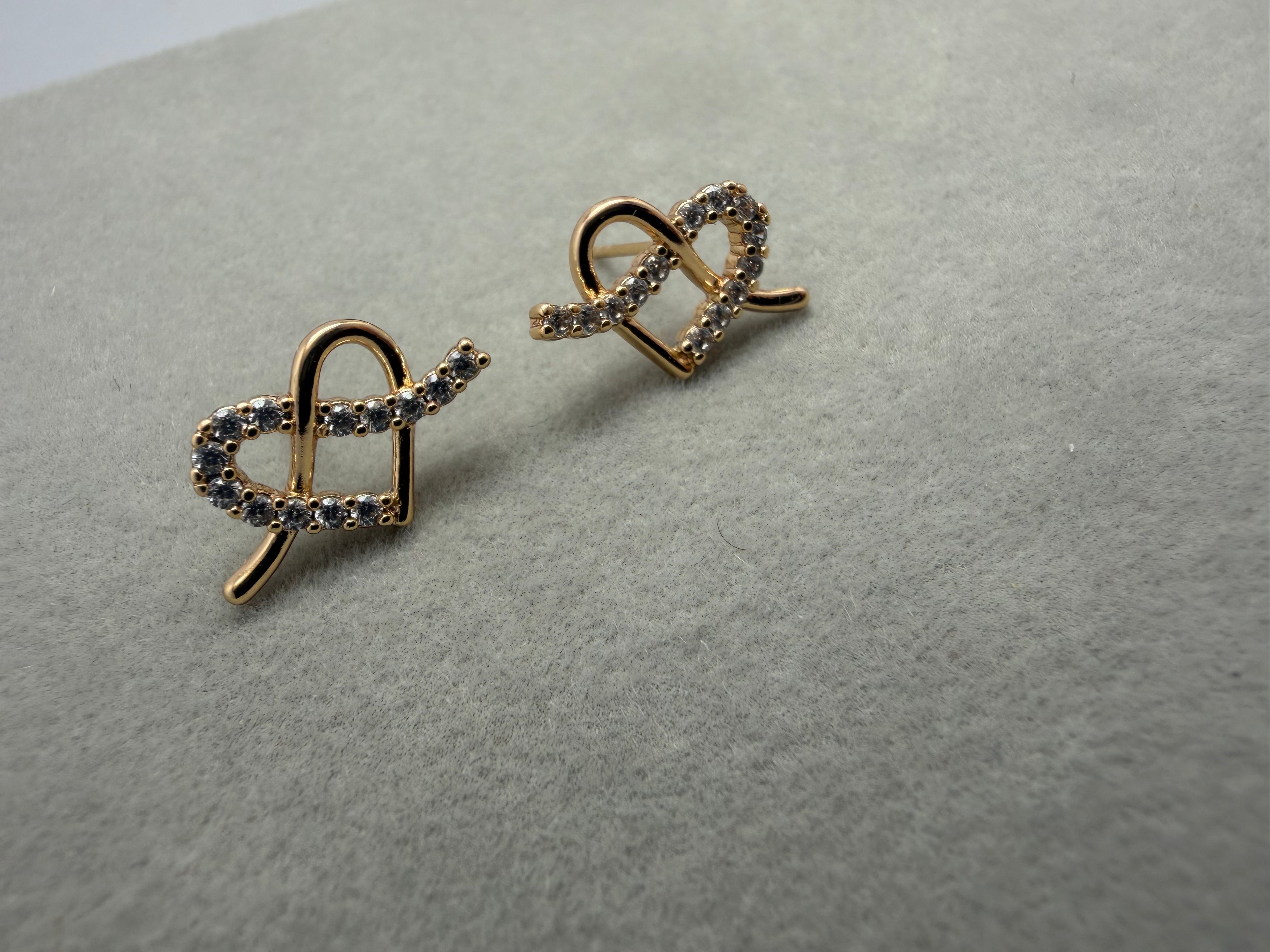 Sweetheart Shimmer Earrings