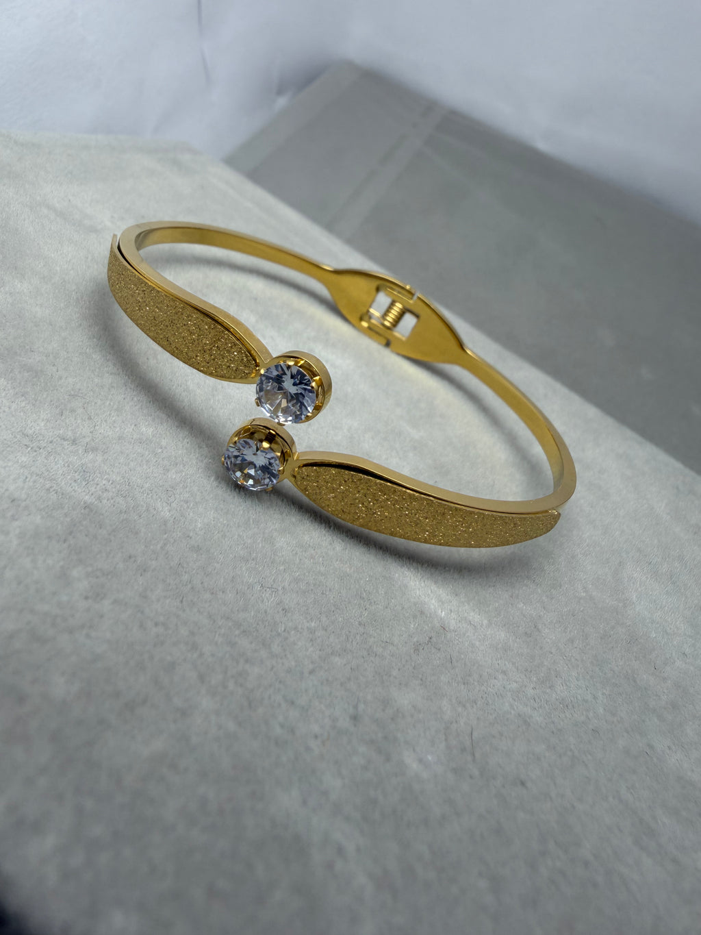 Twin Comet Bangle