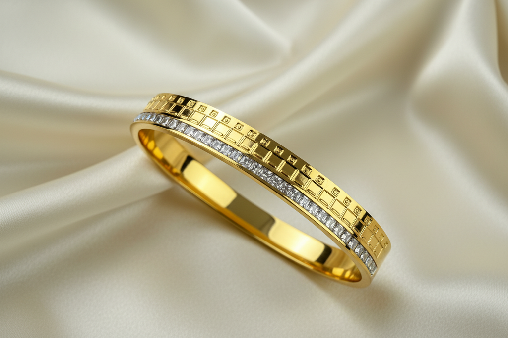 Solid Bangle Bracelet