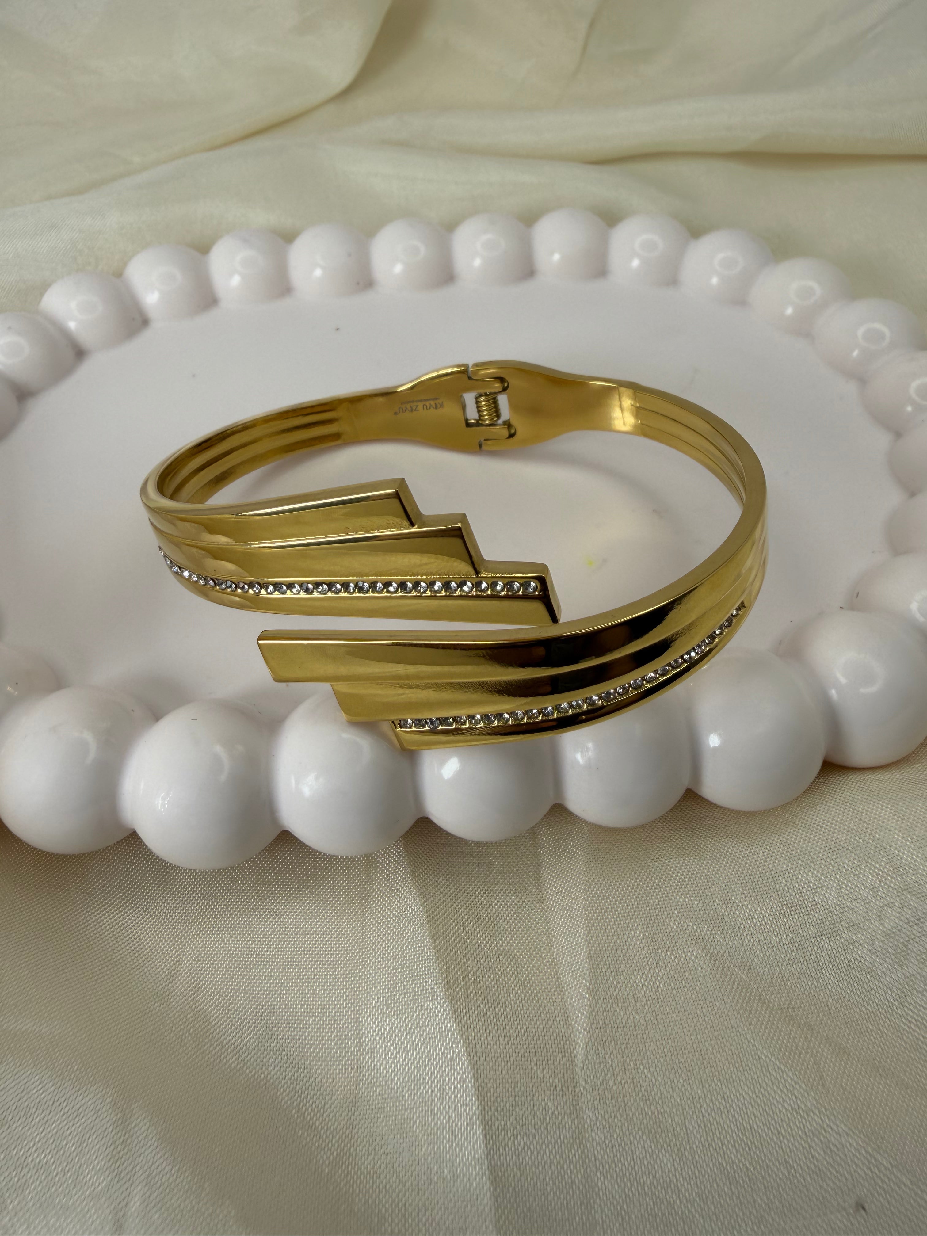 Clutch Bangle Bracelet
