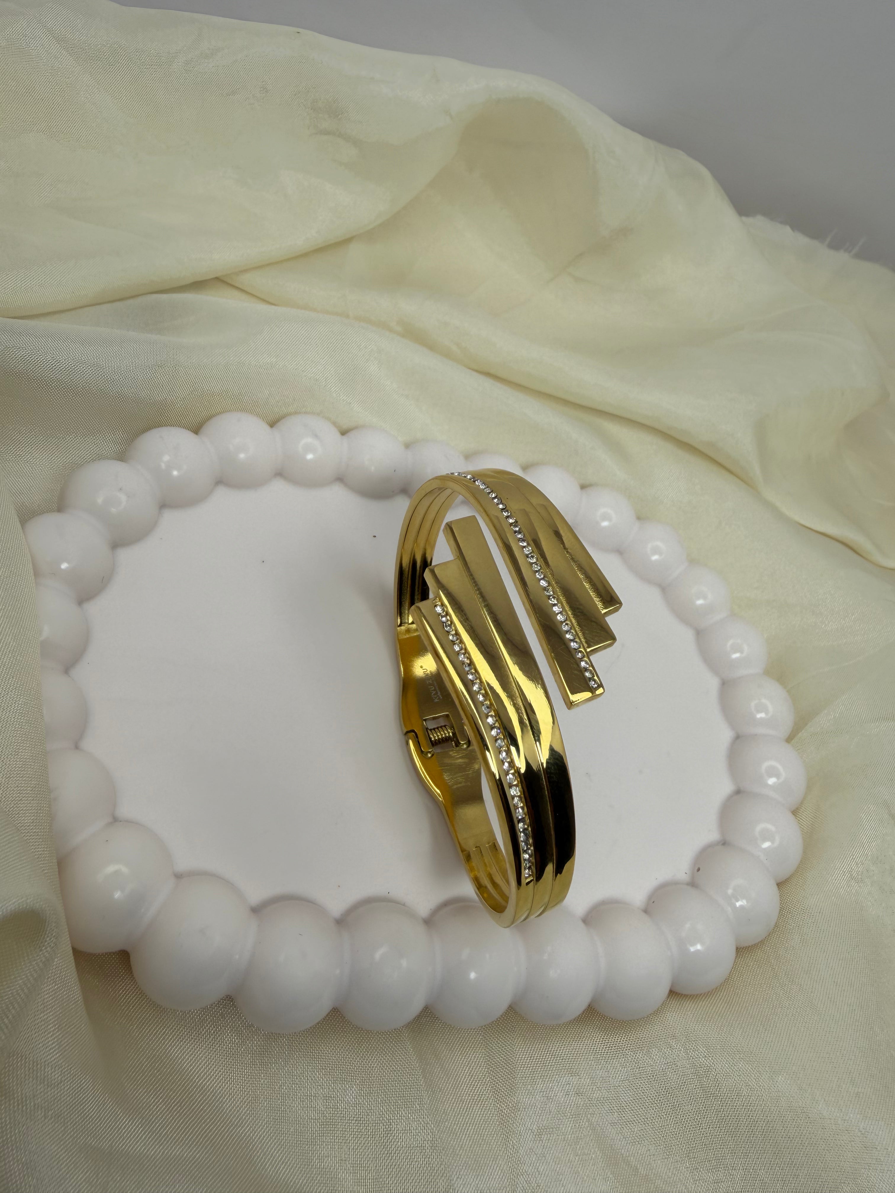 Clutch Bangle Bracelet