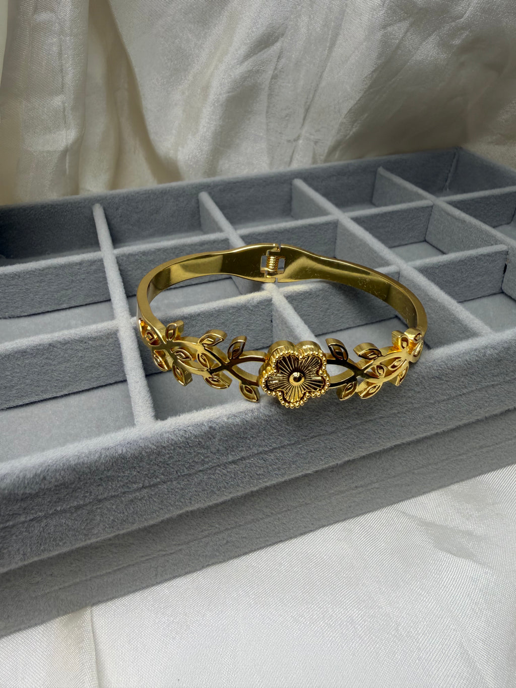 Pushp Lata Bangle