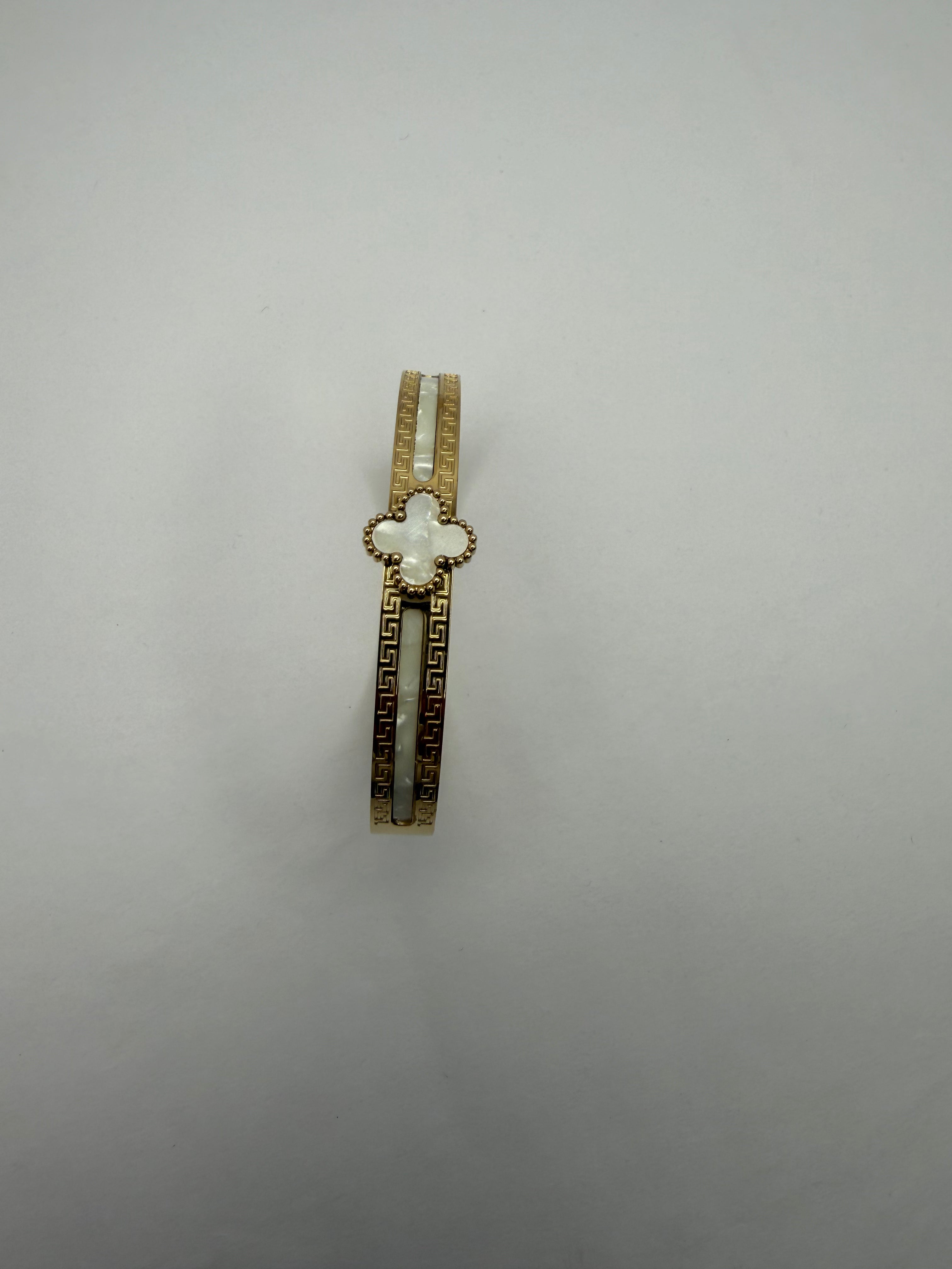 Clover Royale Bracelet