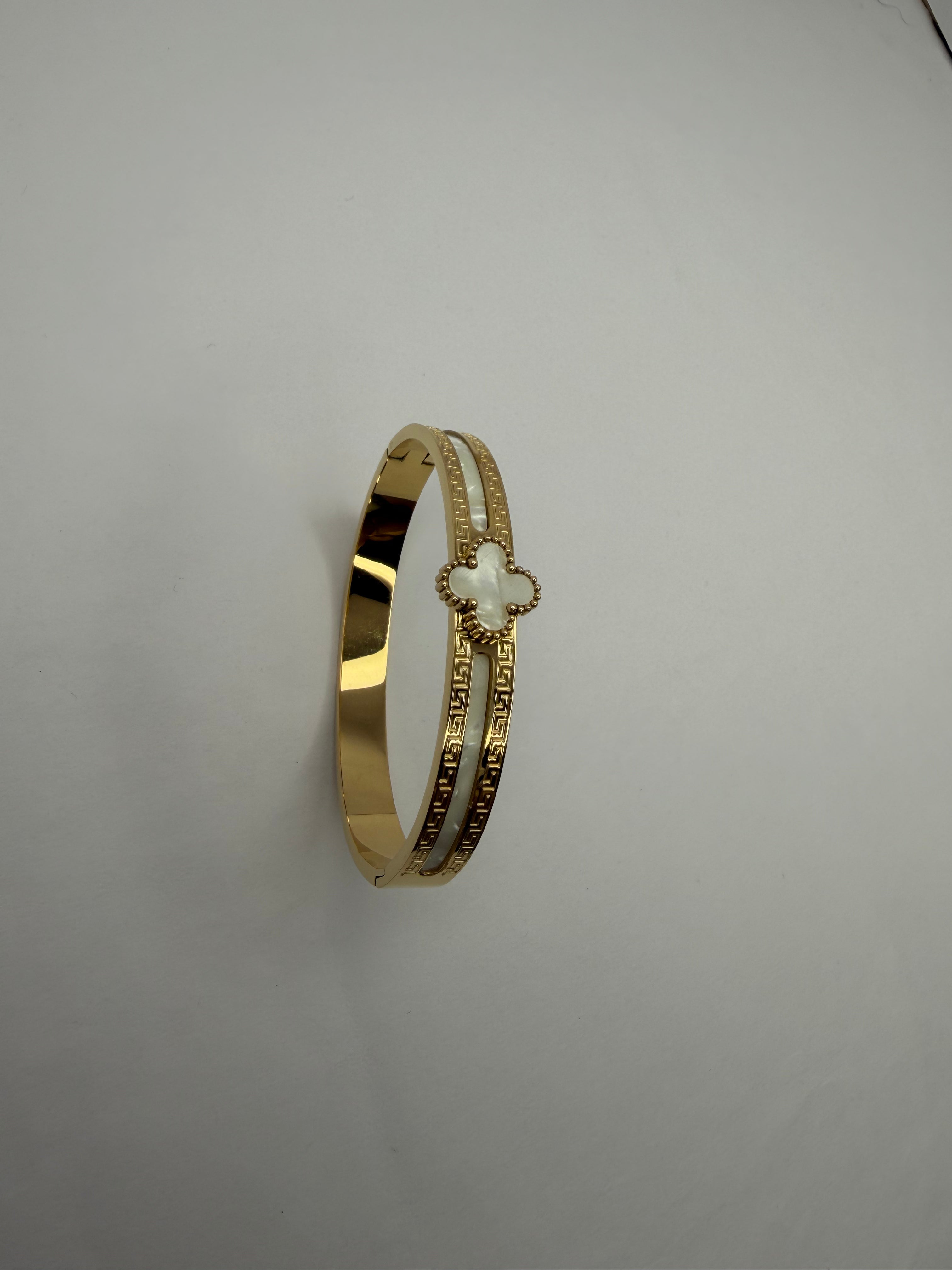 Clover Royale Bracelet