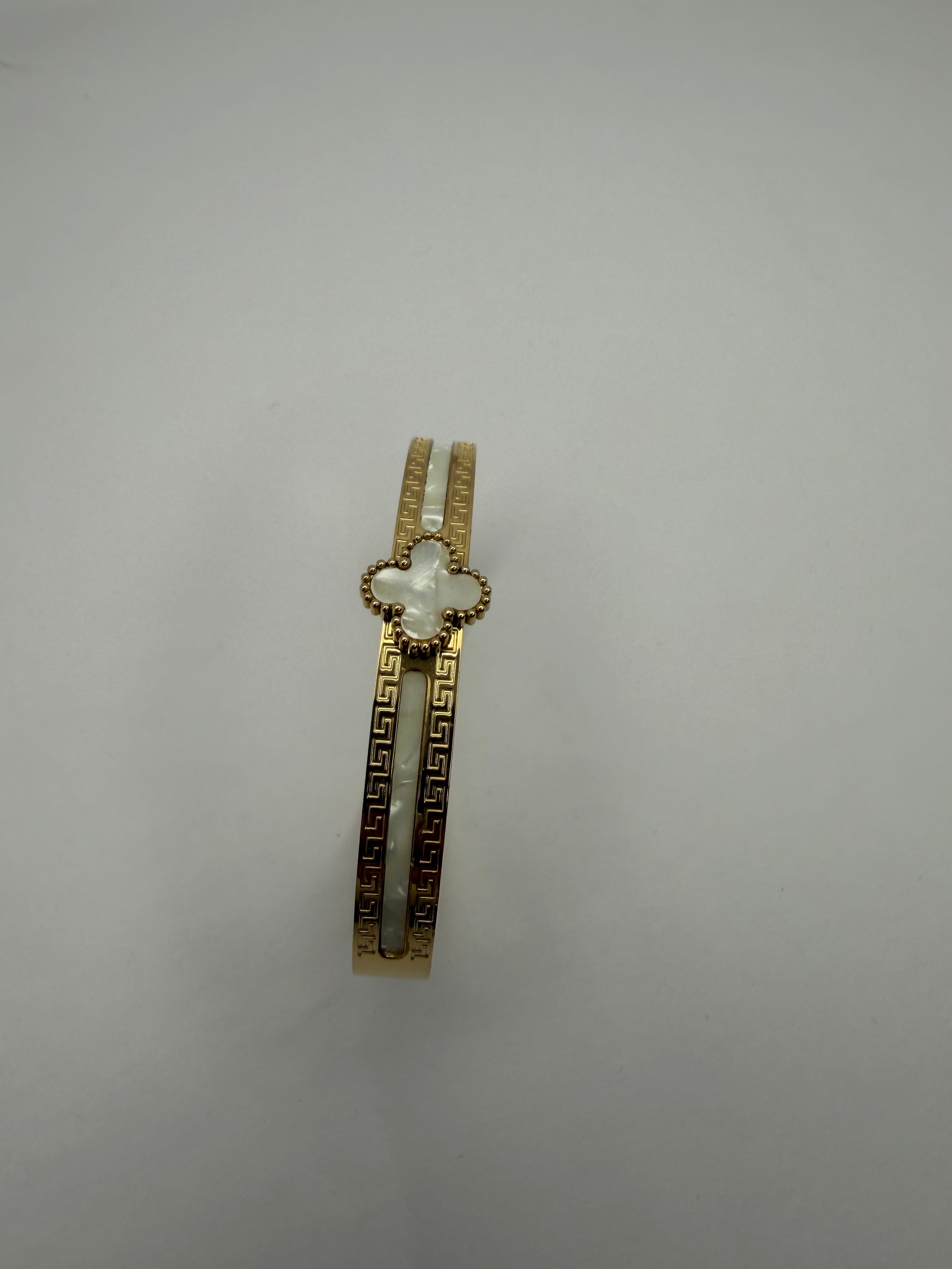 Clover Royale Bracelet