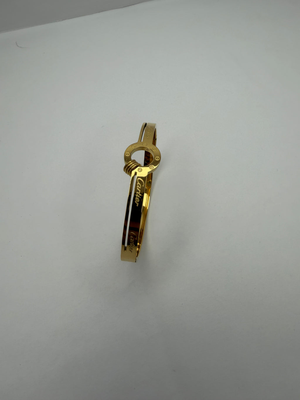 Golden Loop Love Bracelet