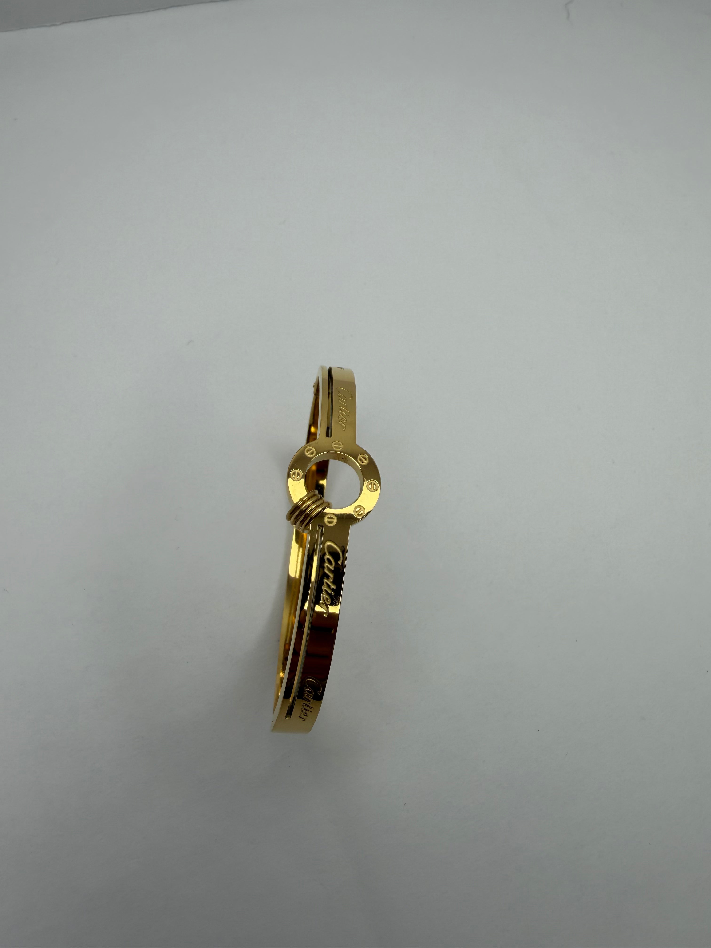 Golden Loop Love Bracelet