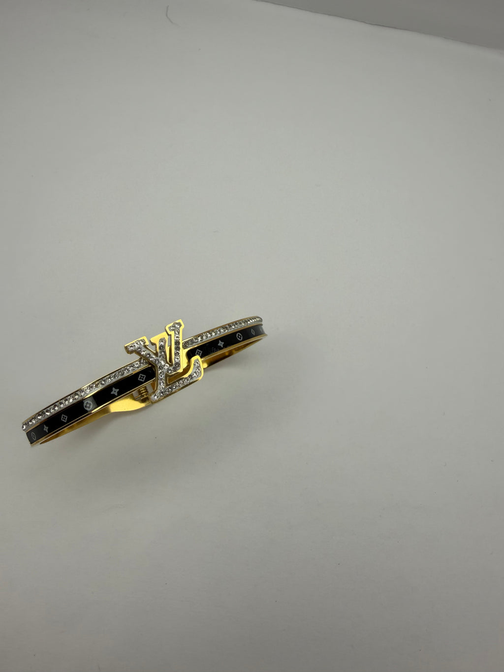 Noir Bangle Bracelet