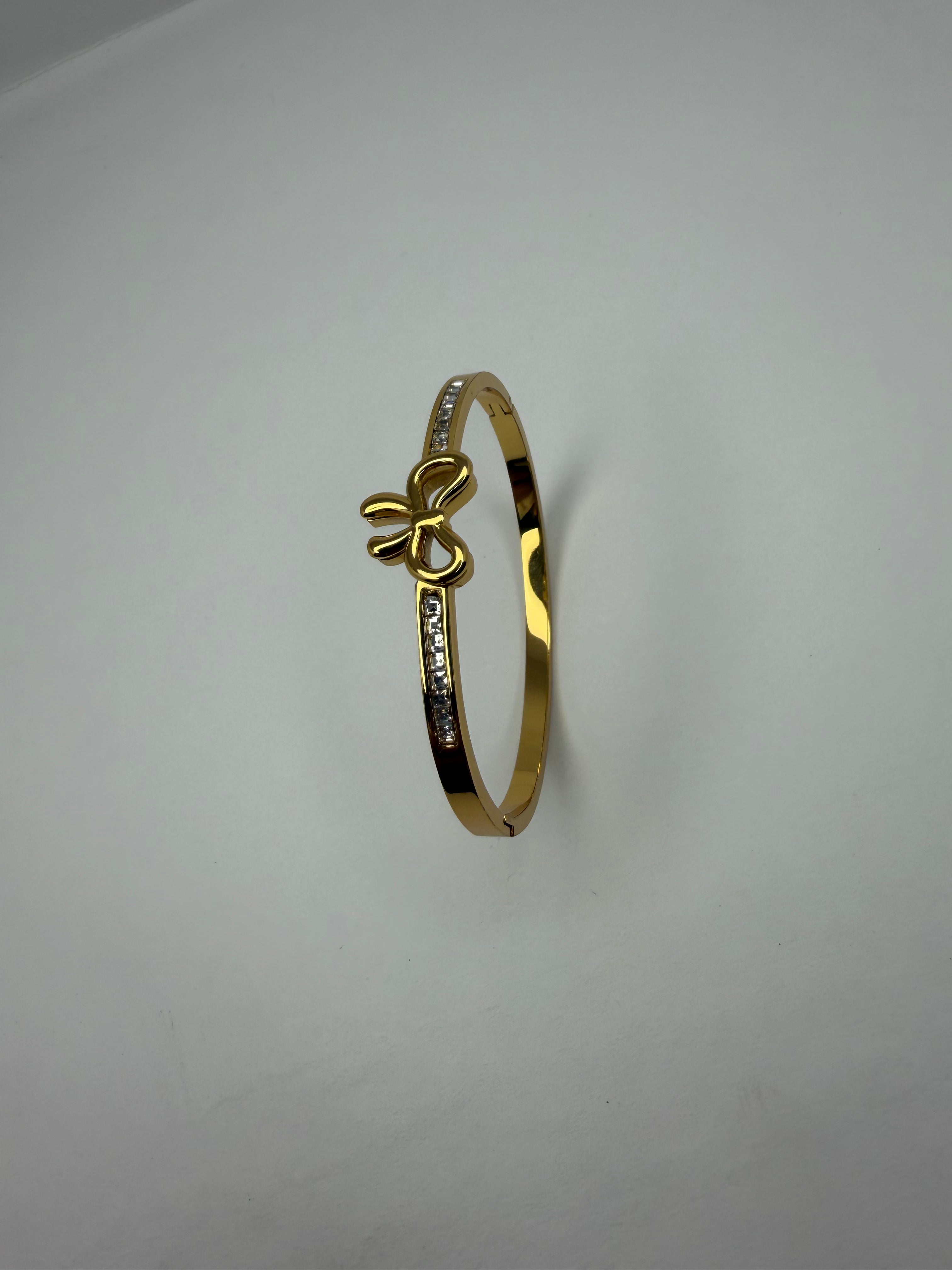 Love Knot Bangle