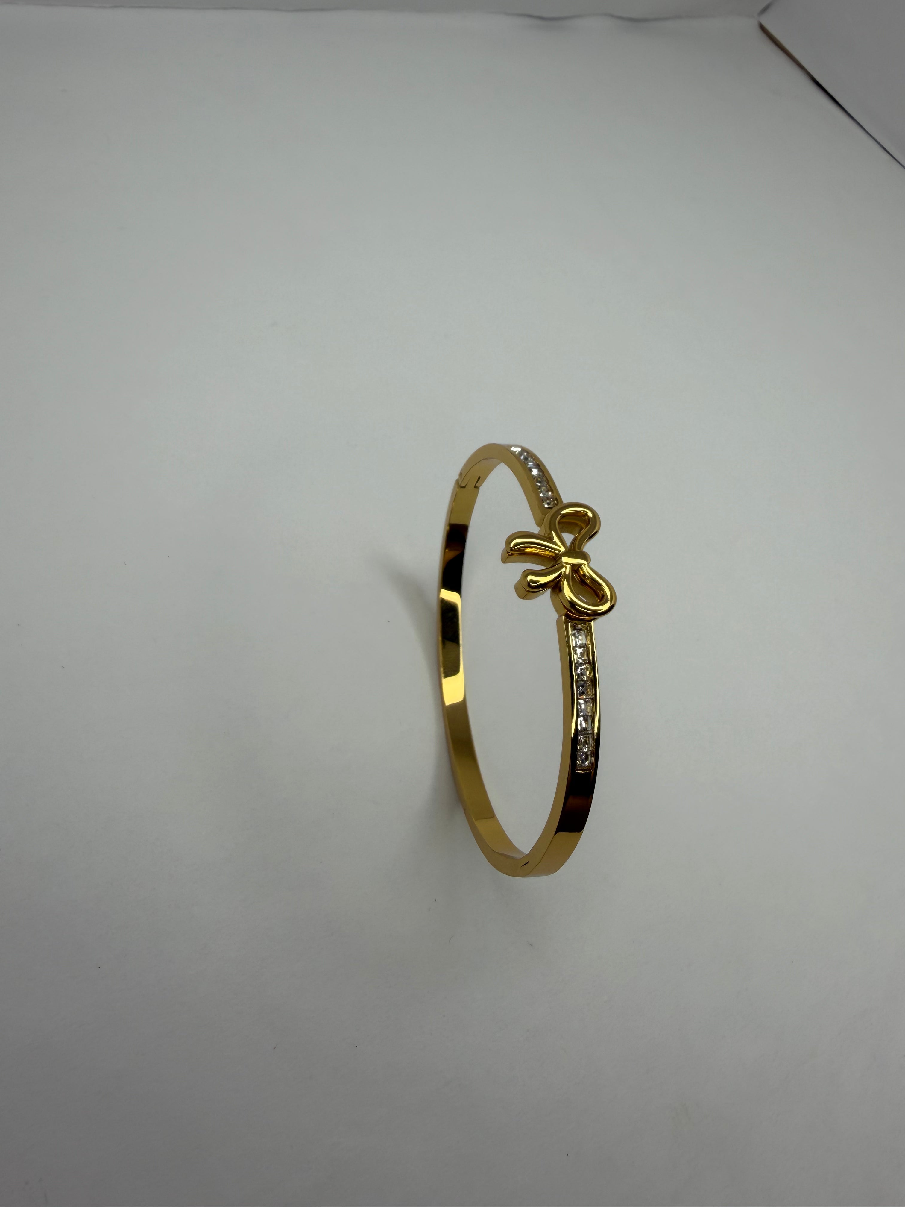 Love Knot Bangle