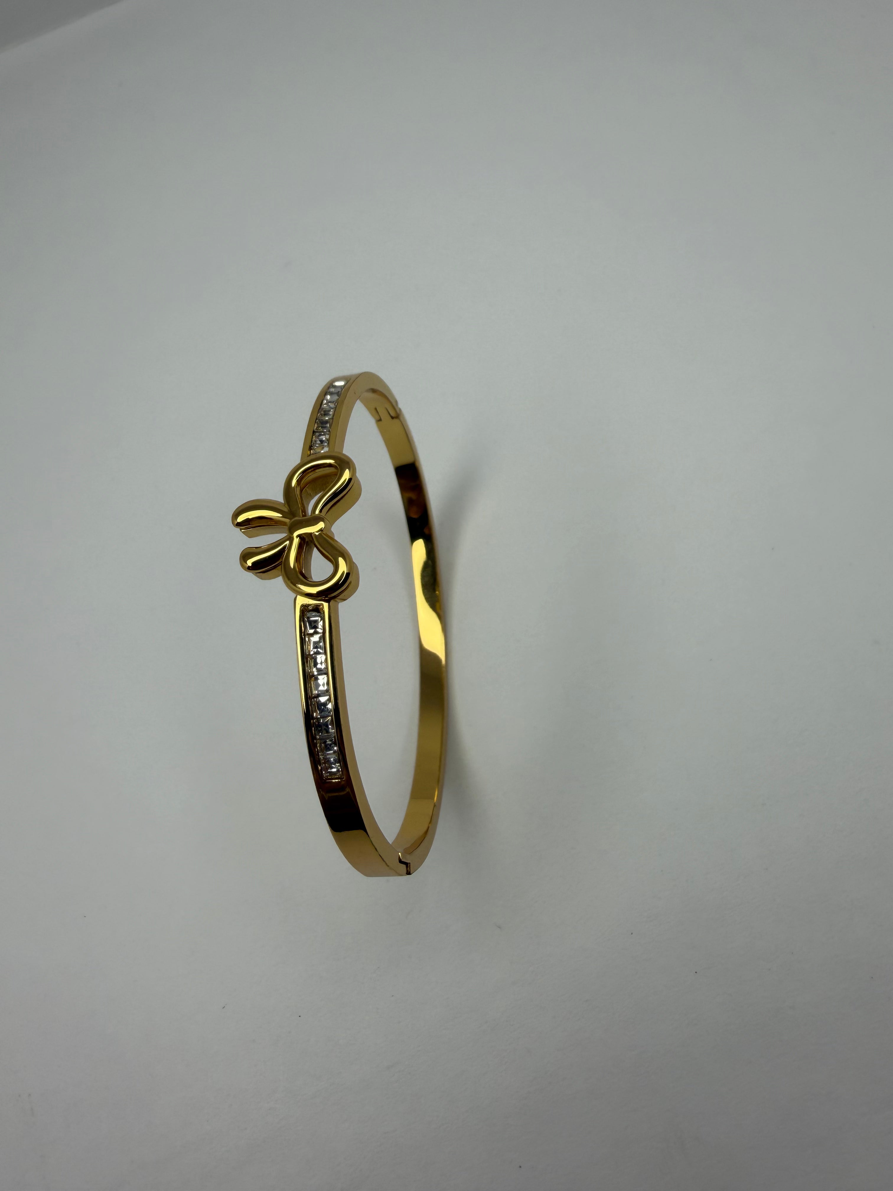 Love Knot Bangle