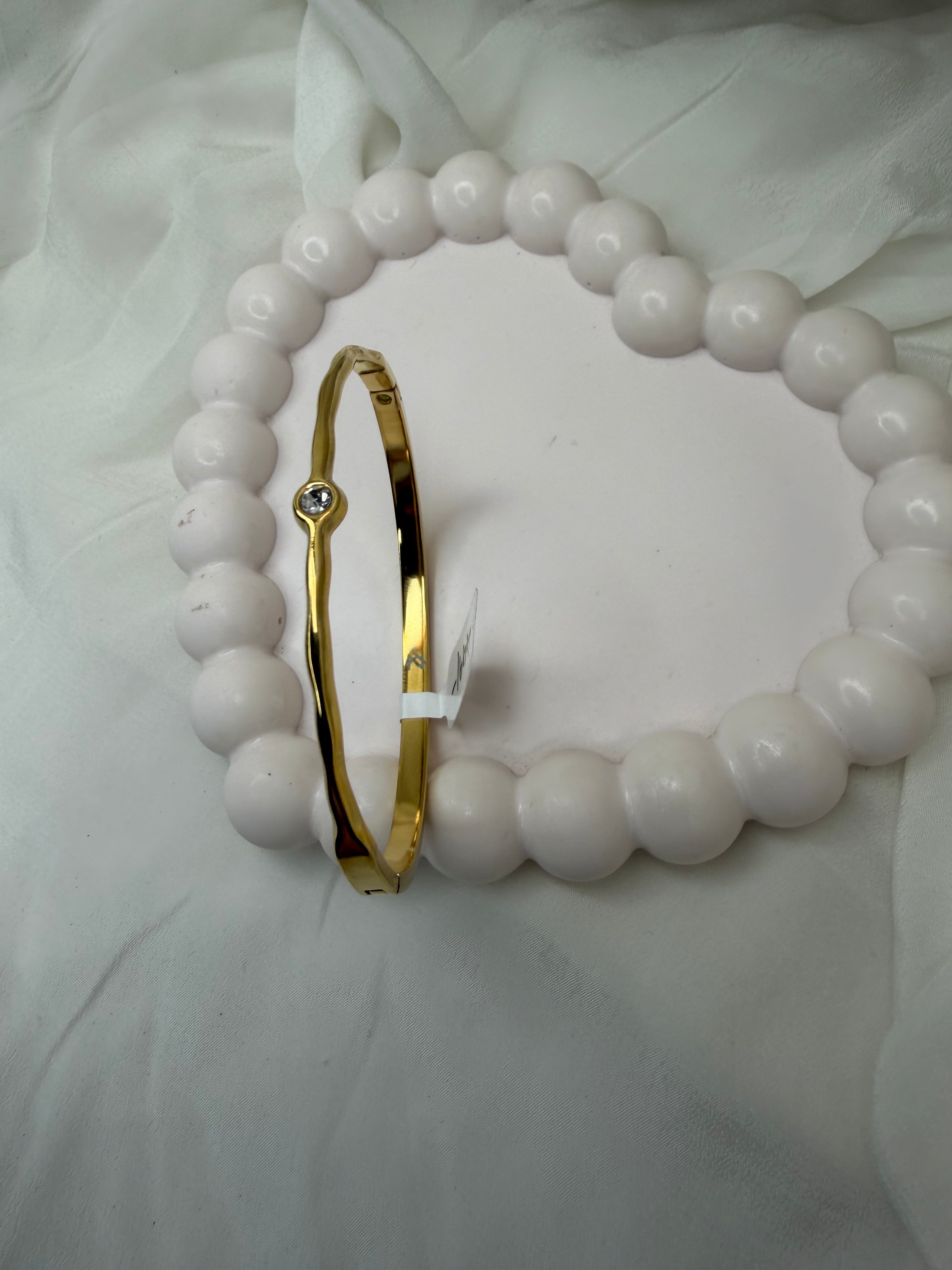 Luna Solitaire Bangle
