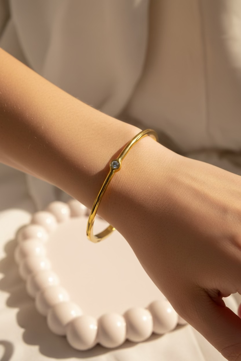 Luna Solitaire Bangle