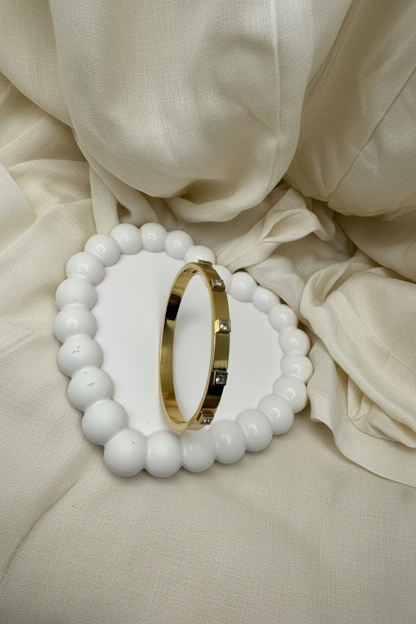 Metro Luxe Bangle