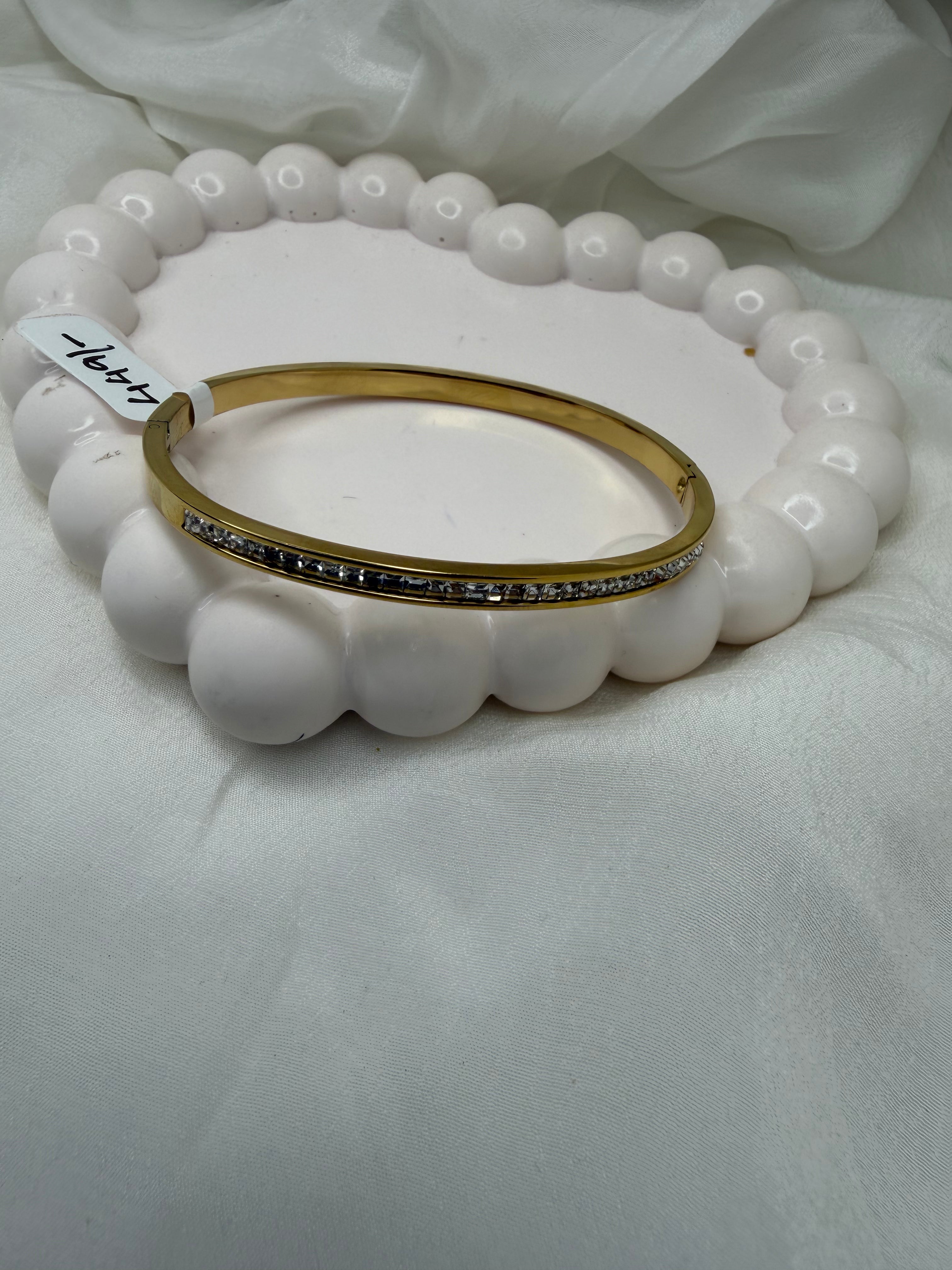 Urban Gleam Bracelet - White