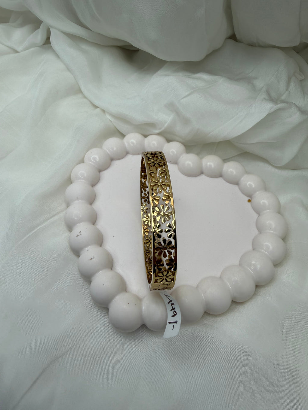 Flora Cutwork Bracelet