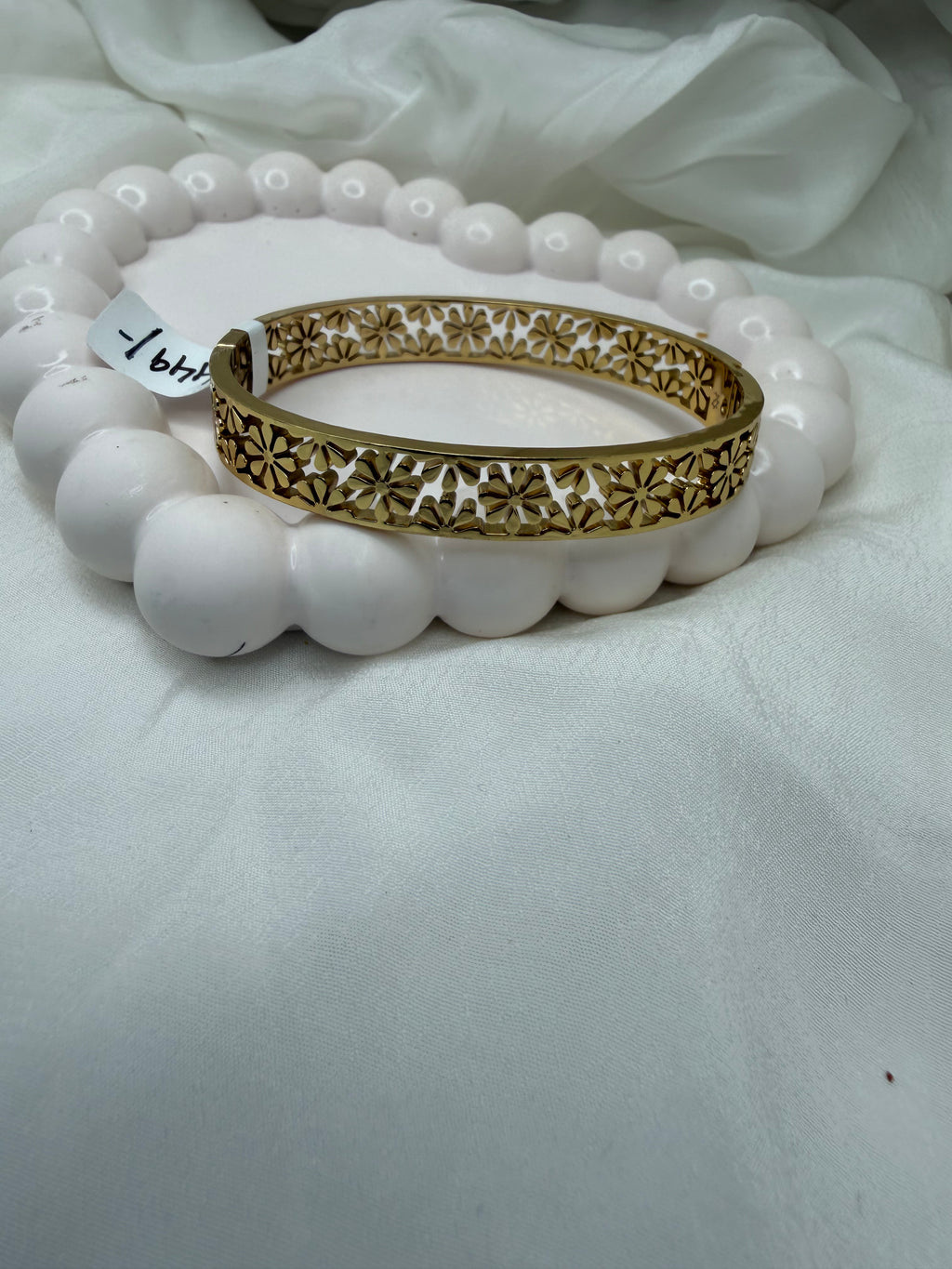 Flora Cutwork Bracelet