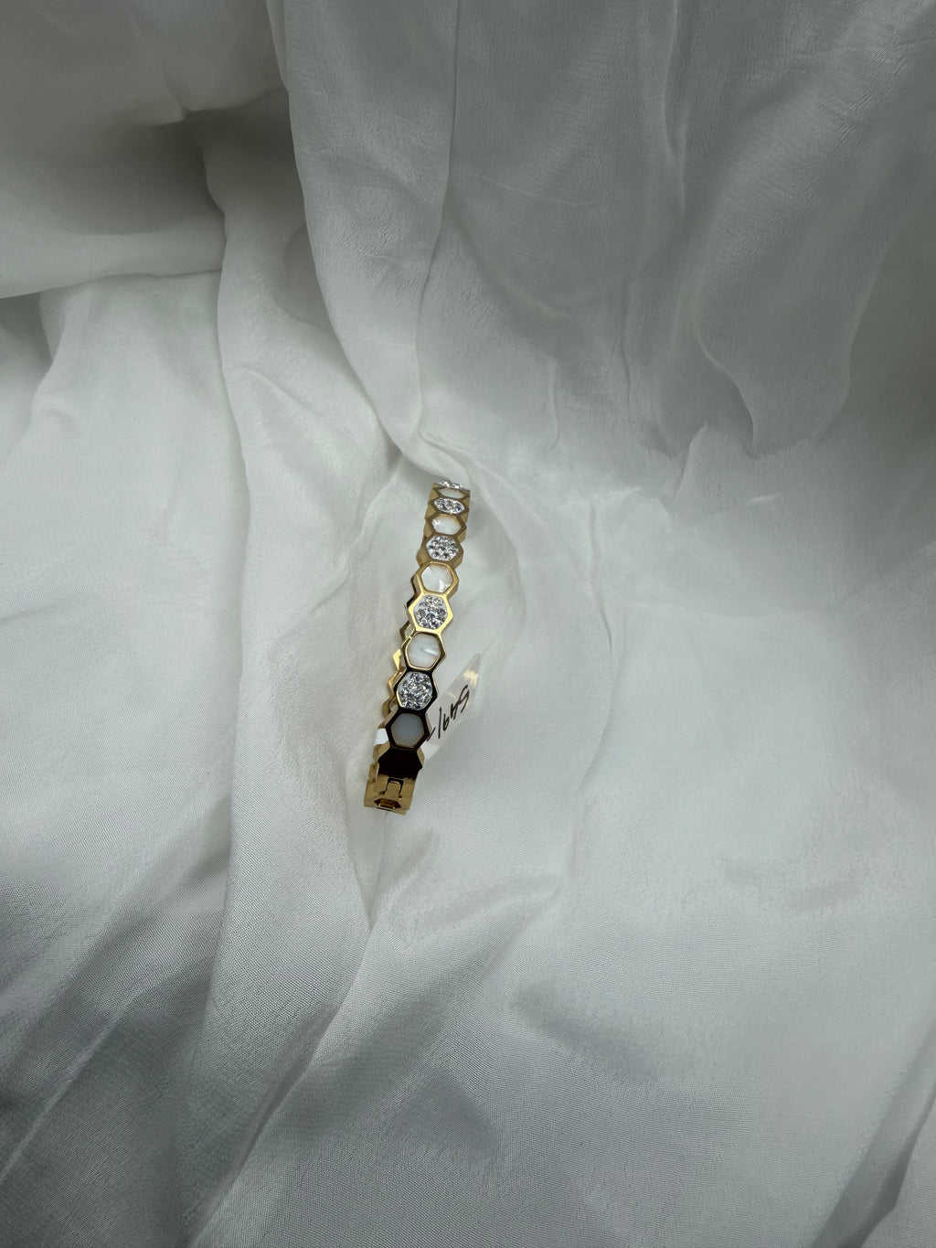 Honeycomb Mother-of-Pearl Crystal Bangle (Baby size)