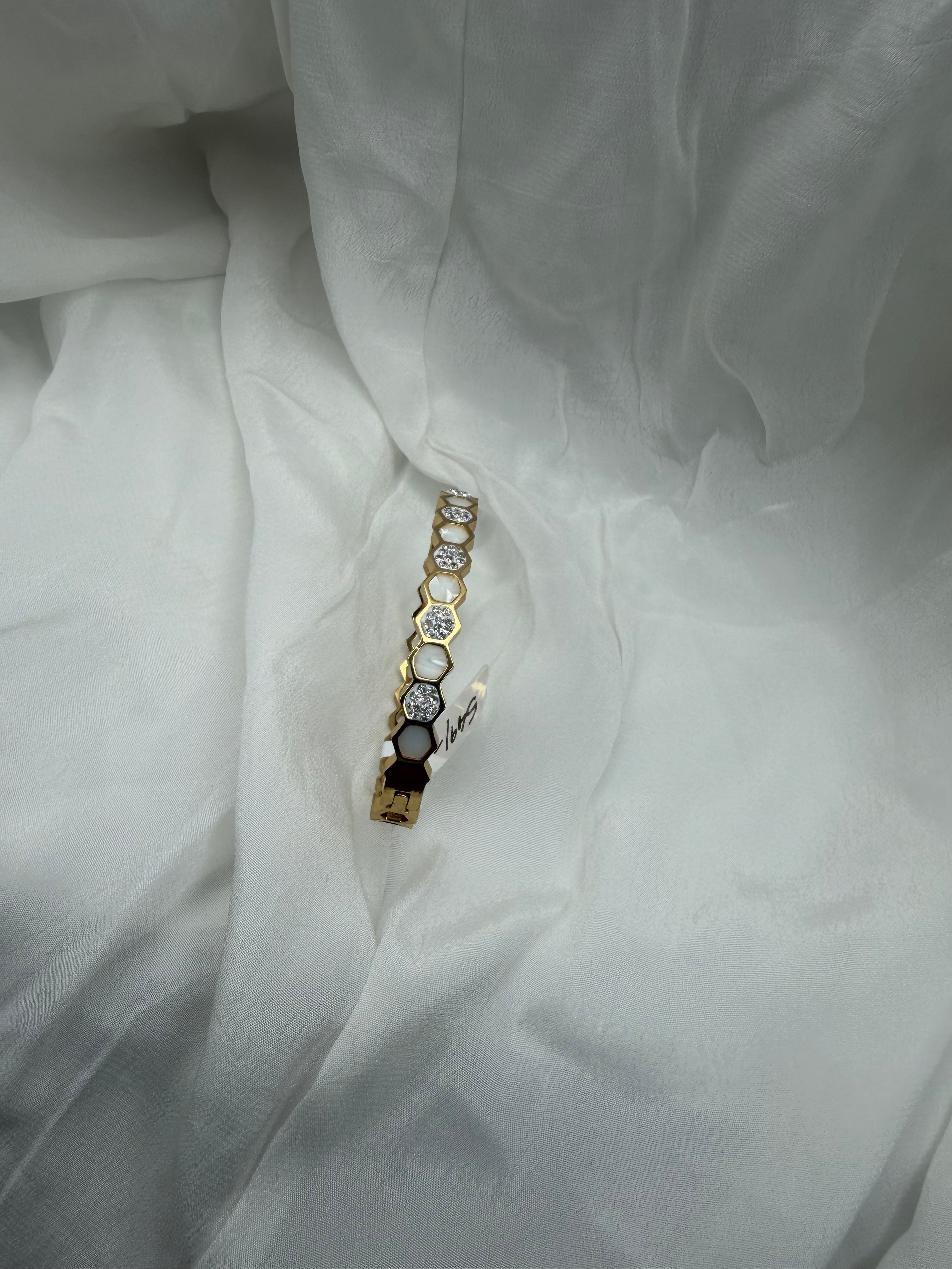 Honeycomb Mother-of-Pearl Crystal Bangle (Baby size)
