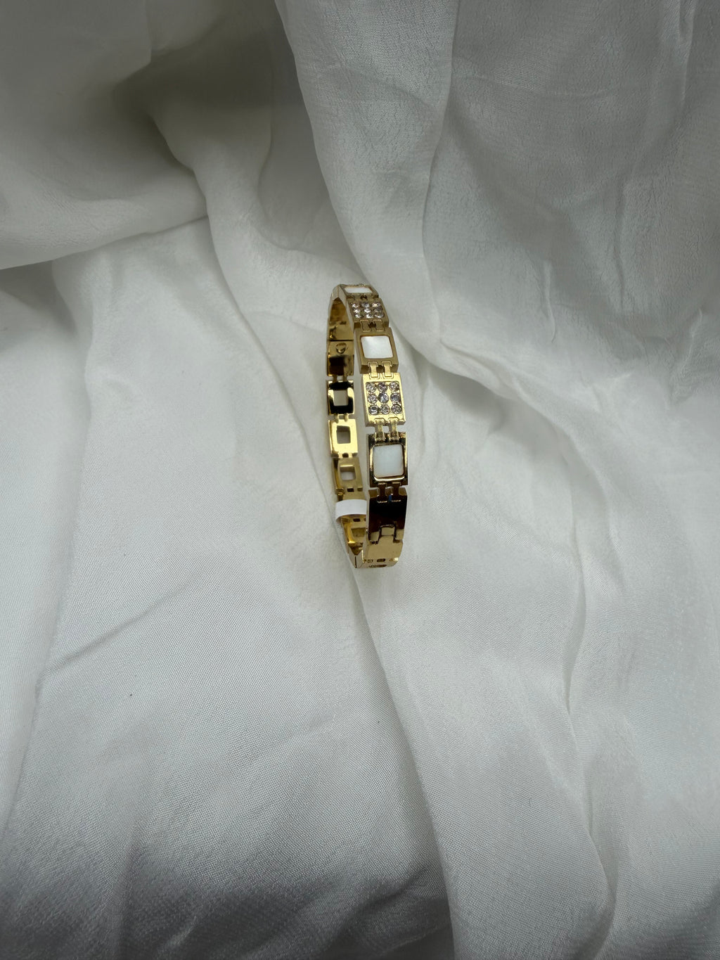 Square Pearl Pavé Gold Link Bangle (baby size)