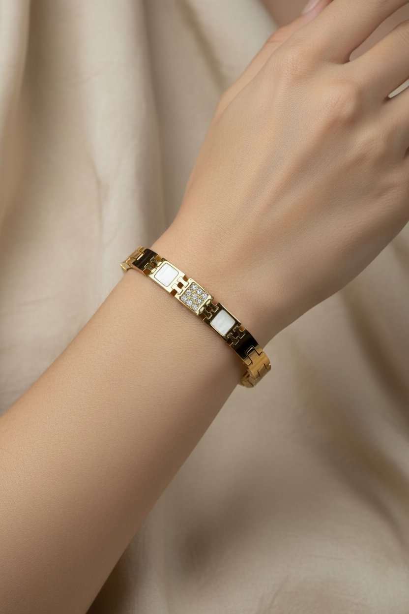 Square Pearl Pavé Gold Link Bangle (baby size)