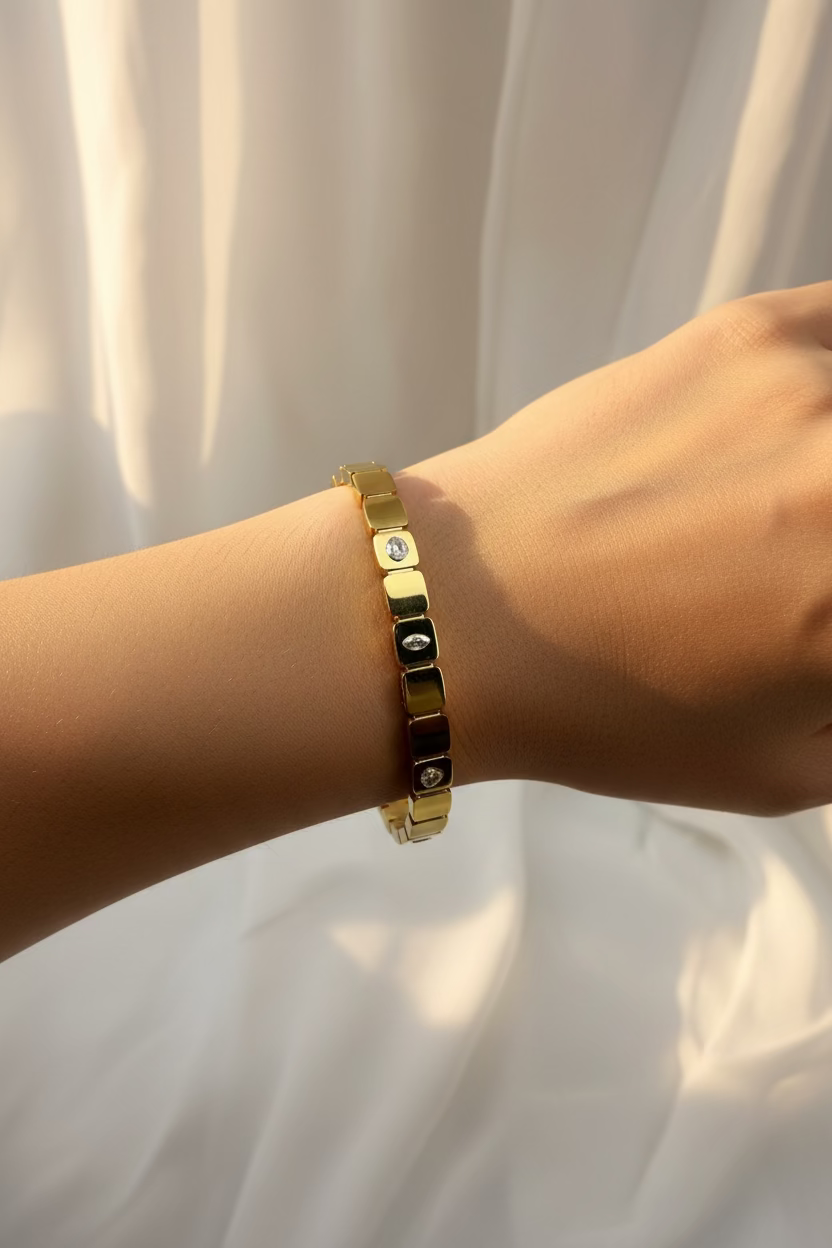 Triple-Cut Heart Gold Link Bangle Baby Size