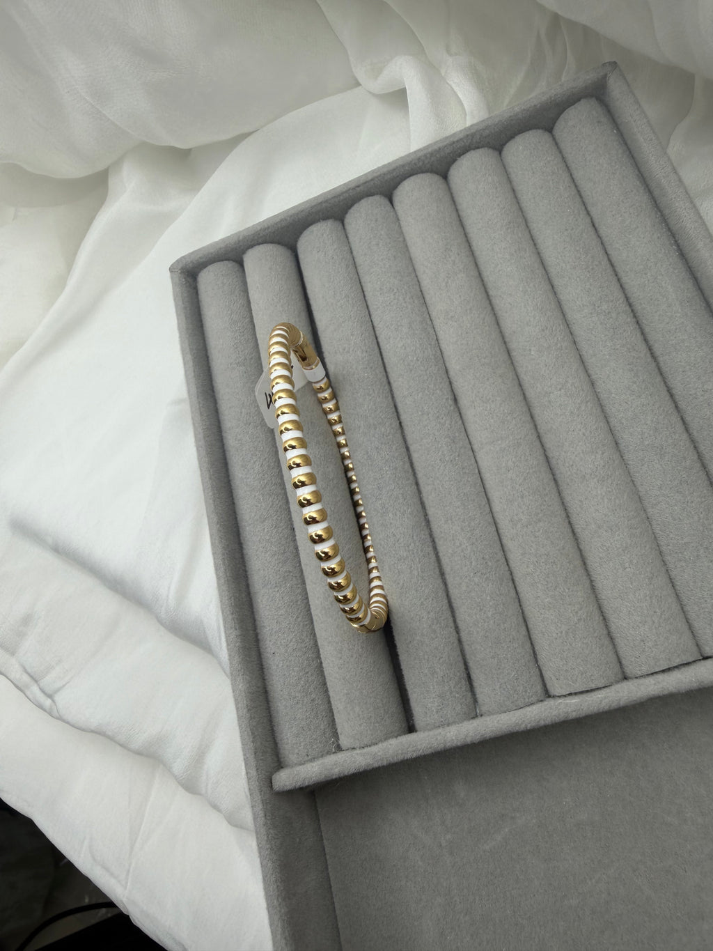 Ivory Stripe Beaded Coil Bangle – Gold & White Anti-Tarnish