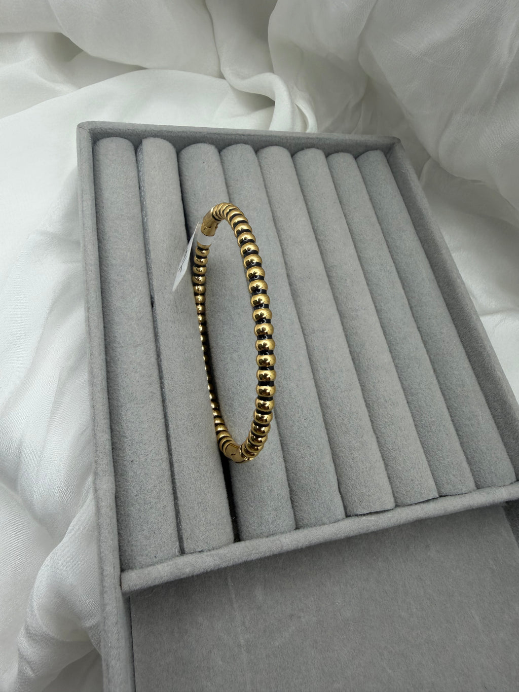 Onyx Bead Flex Cuff – Black & Gold Anti-Tarnish