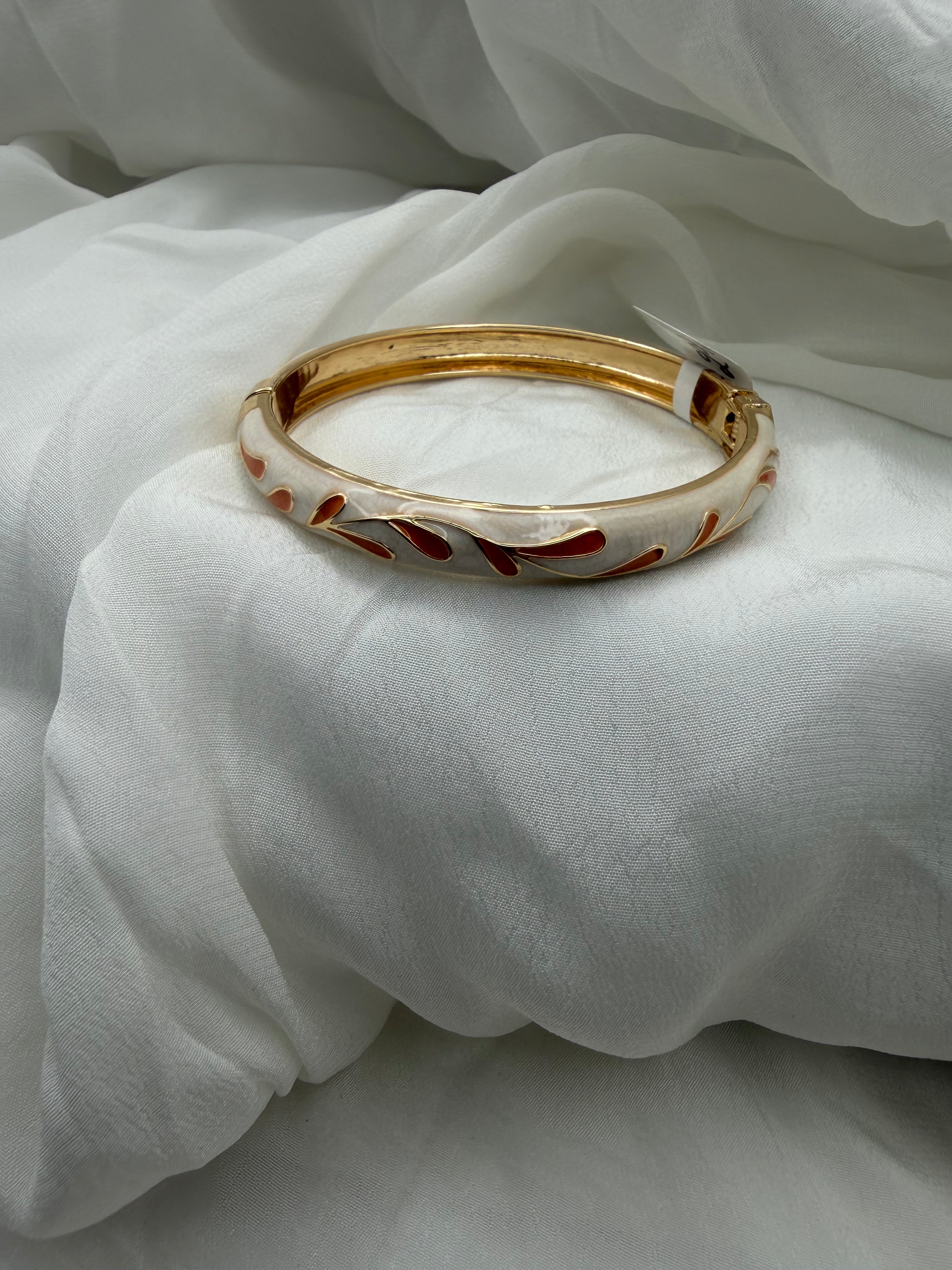 Autumn Vine Enamel Bangle – Ivory & Terracotta