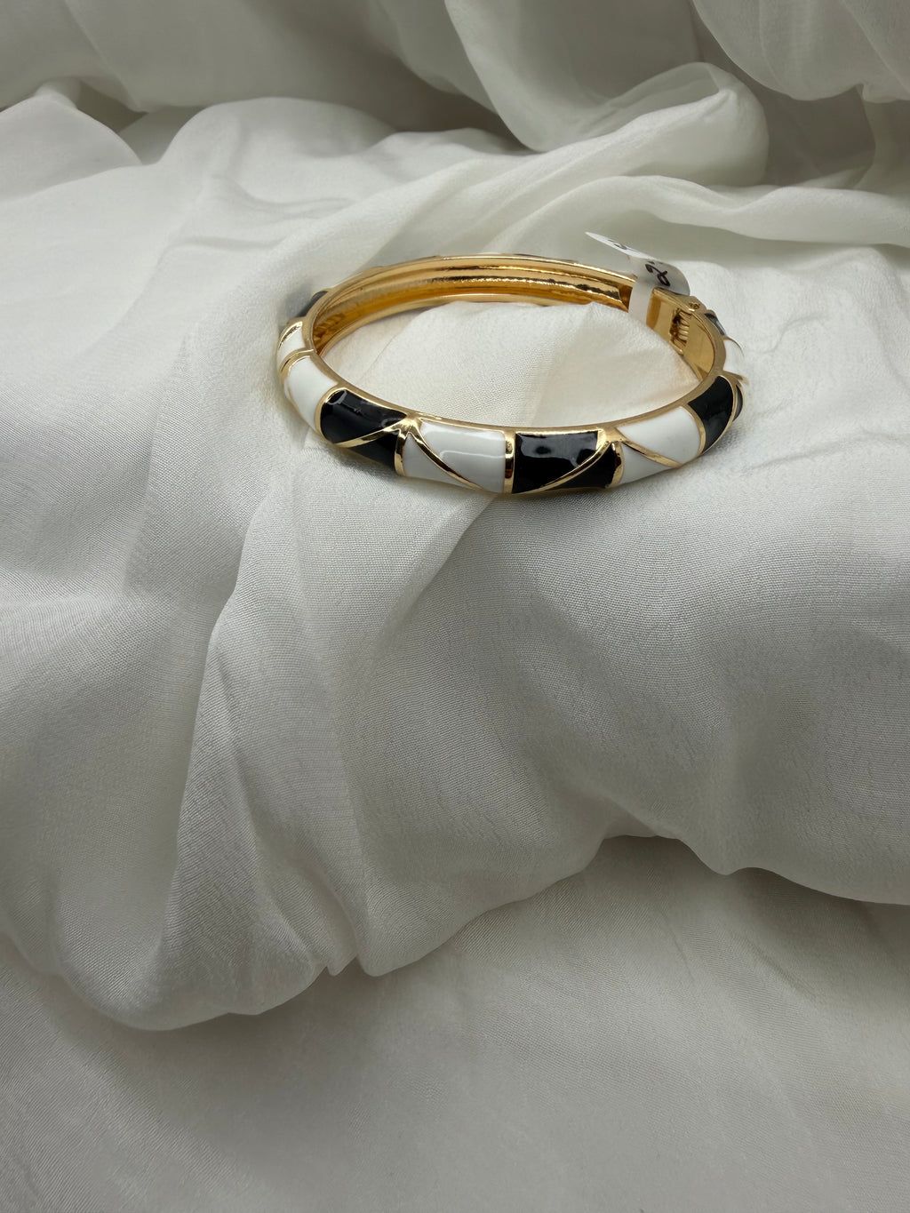 Monochrome Geo Enamel Bangle – Black White Gold
