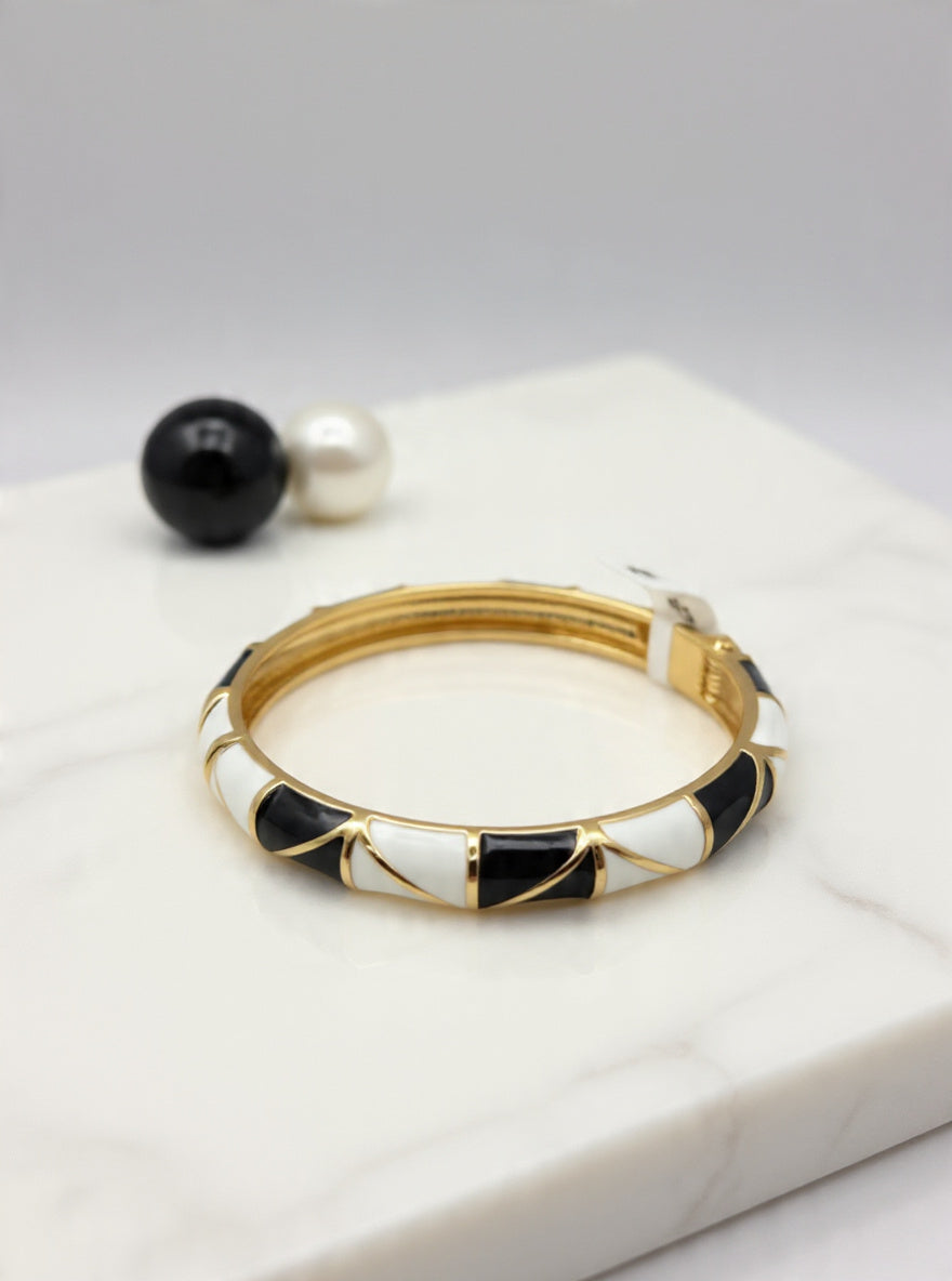 Monochrome Geo Enamel Bangle – Black White Gold