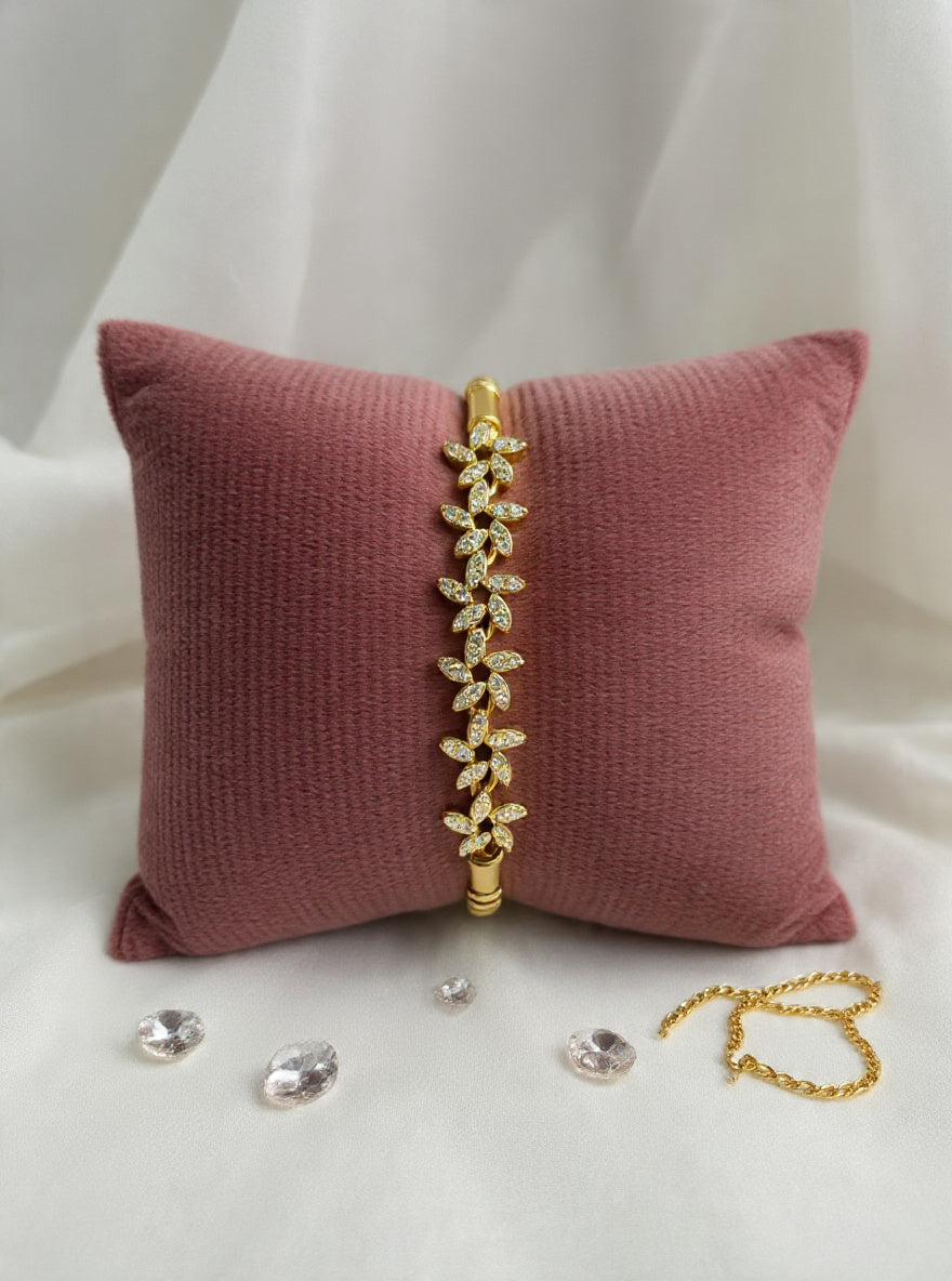 Golden Leaf Bamboo Bracelet – Crystal Vine