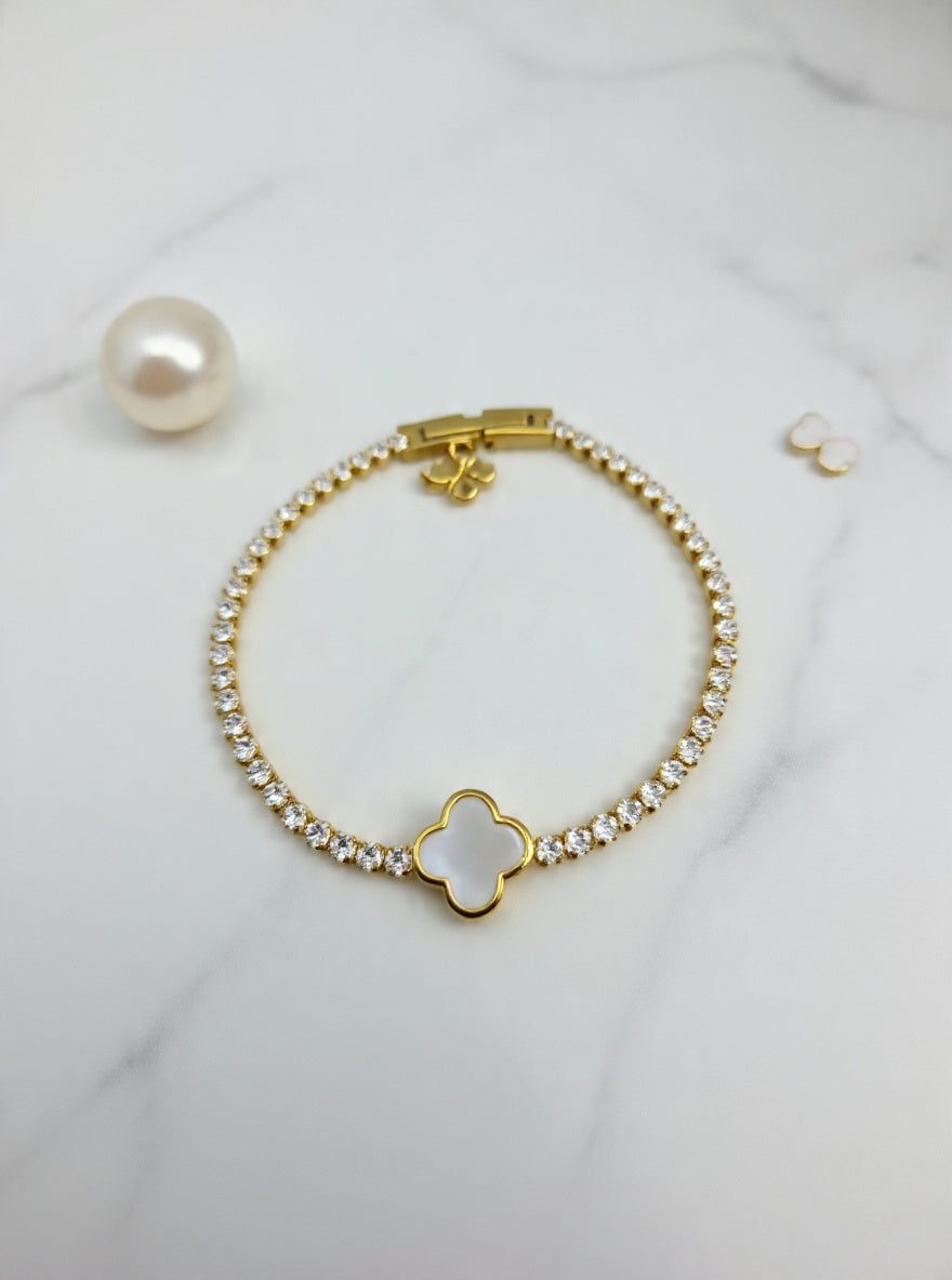 Lucky Clover Tennis Bracelet